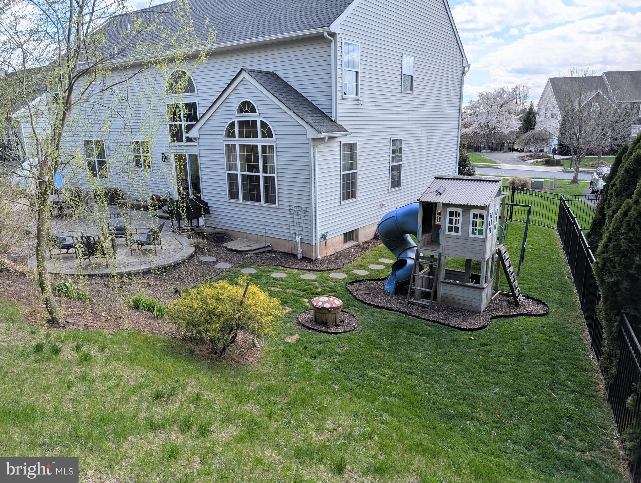 MACOBY RUN - Residential