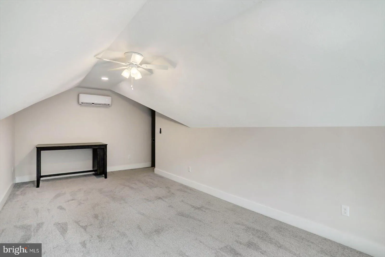 Hanover, Pennsylvania 17331, United States, 3 Bedrooms Bedrooms, ,2 BathroomsBathrooms,Residential,Pending,134413