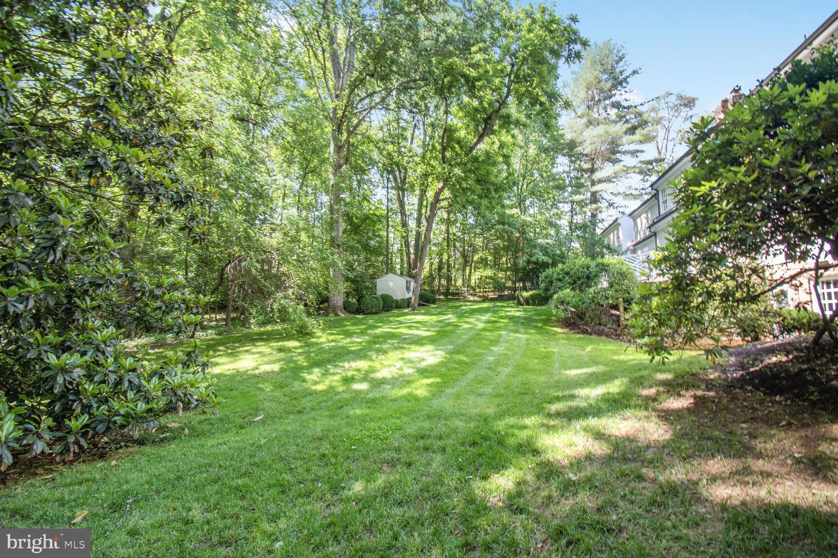 POTOMAC OUTSIDE - Residential