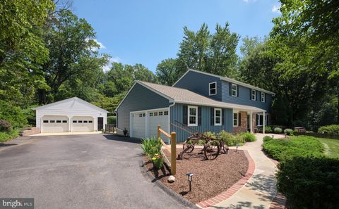 60 HILLTOP DRIVE DOWNINGTOWN PA 19335