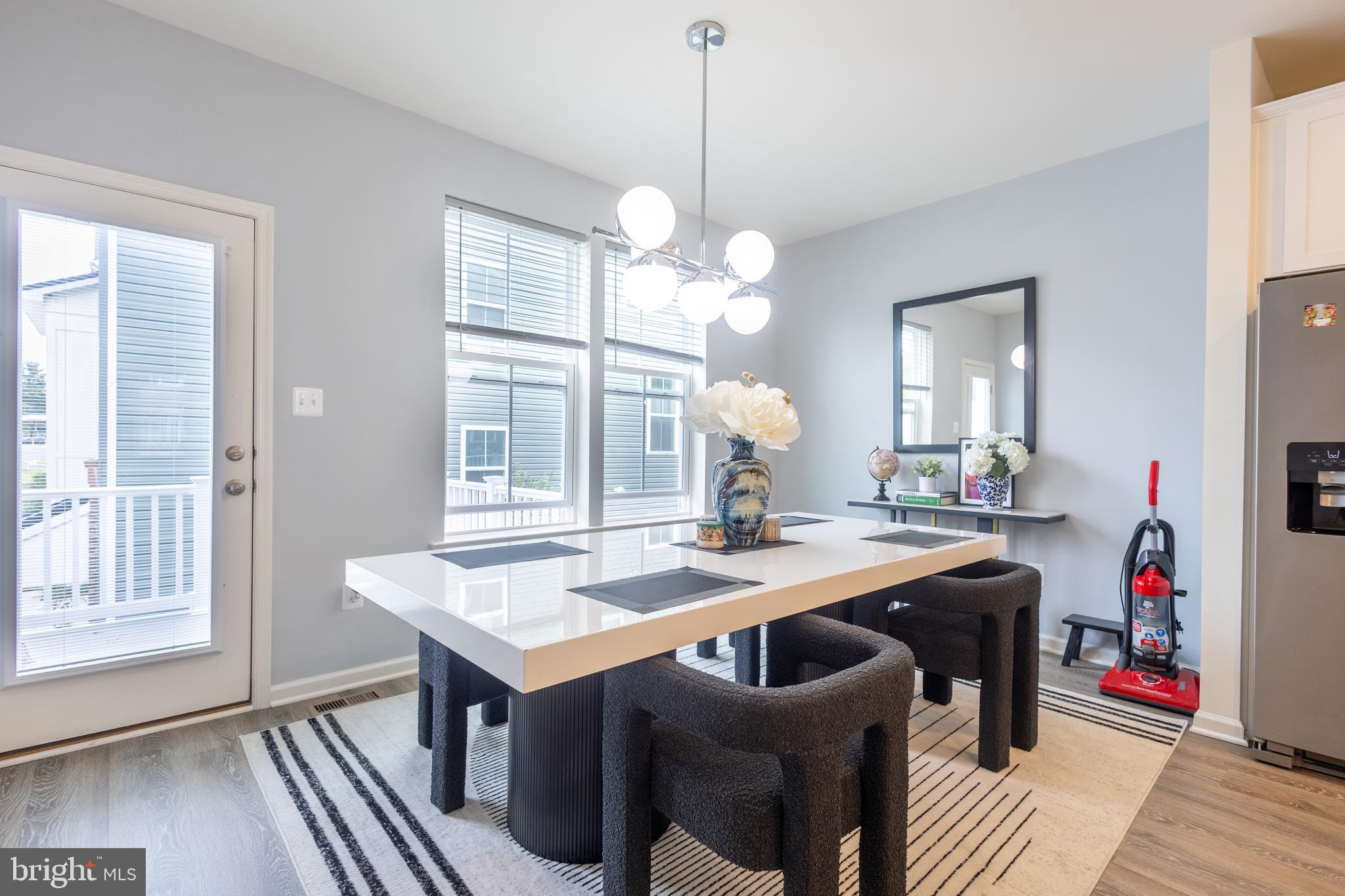 SEVERN - Residential Lease