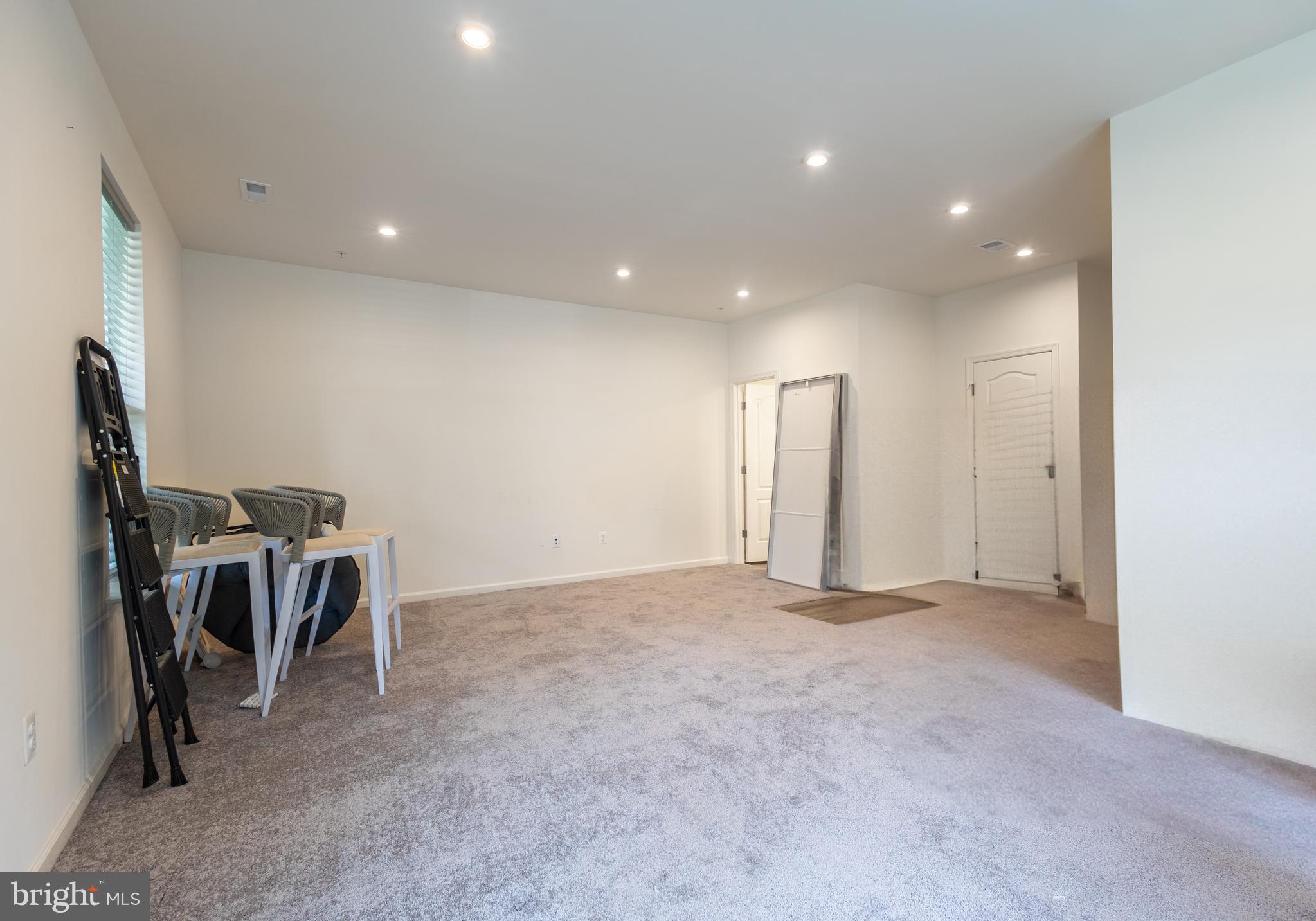 SEVERN - Residential Lease