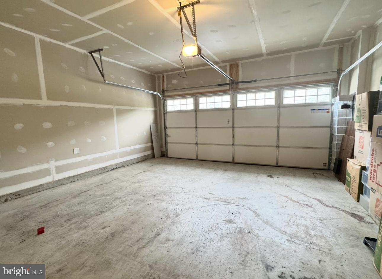 SEVERN - Residential Lease