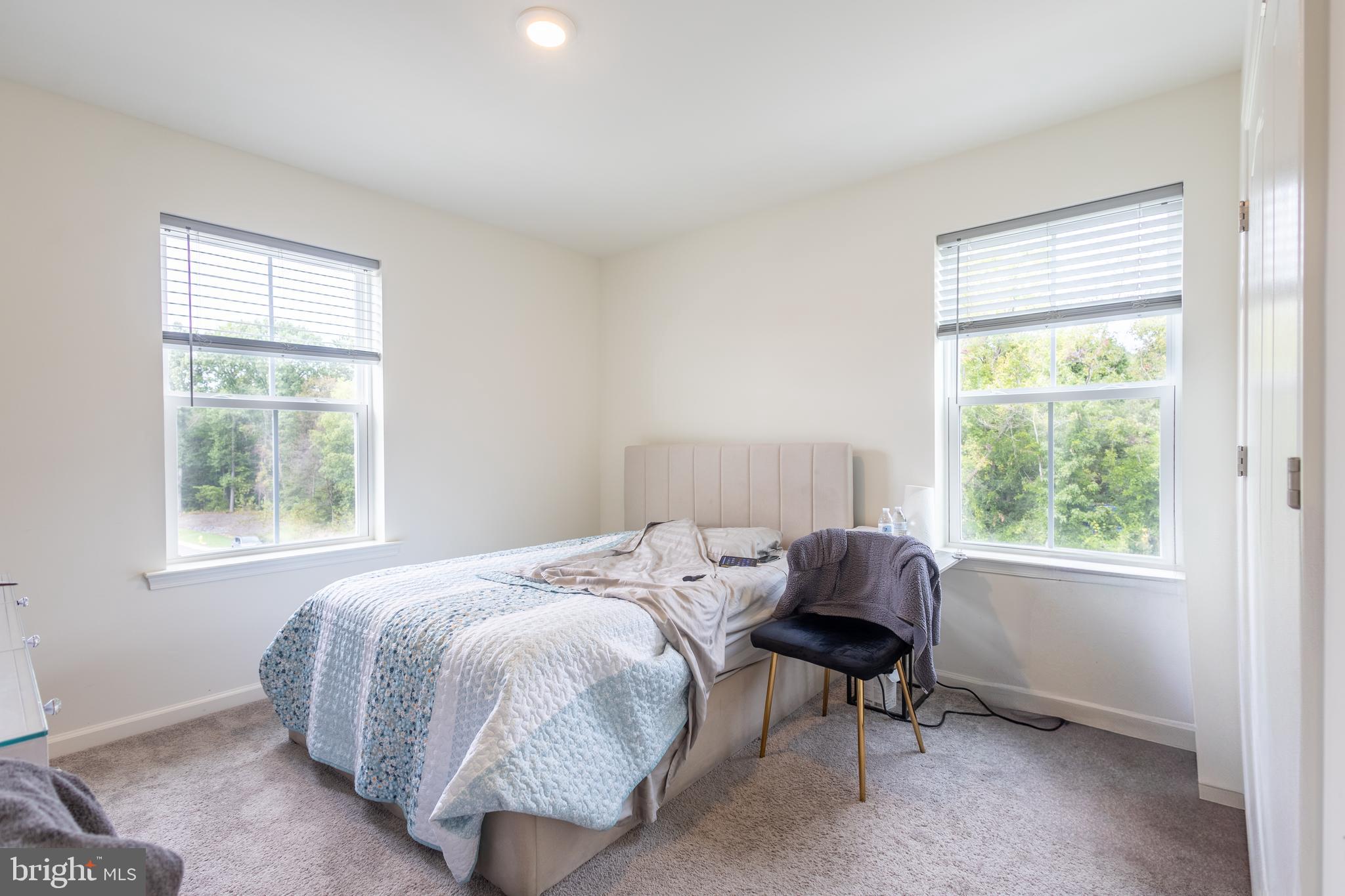 SEVERN - Residential Lease