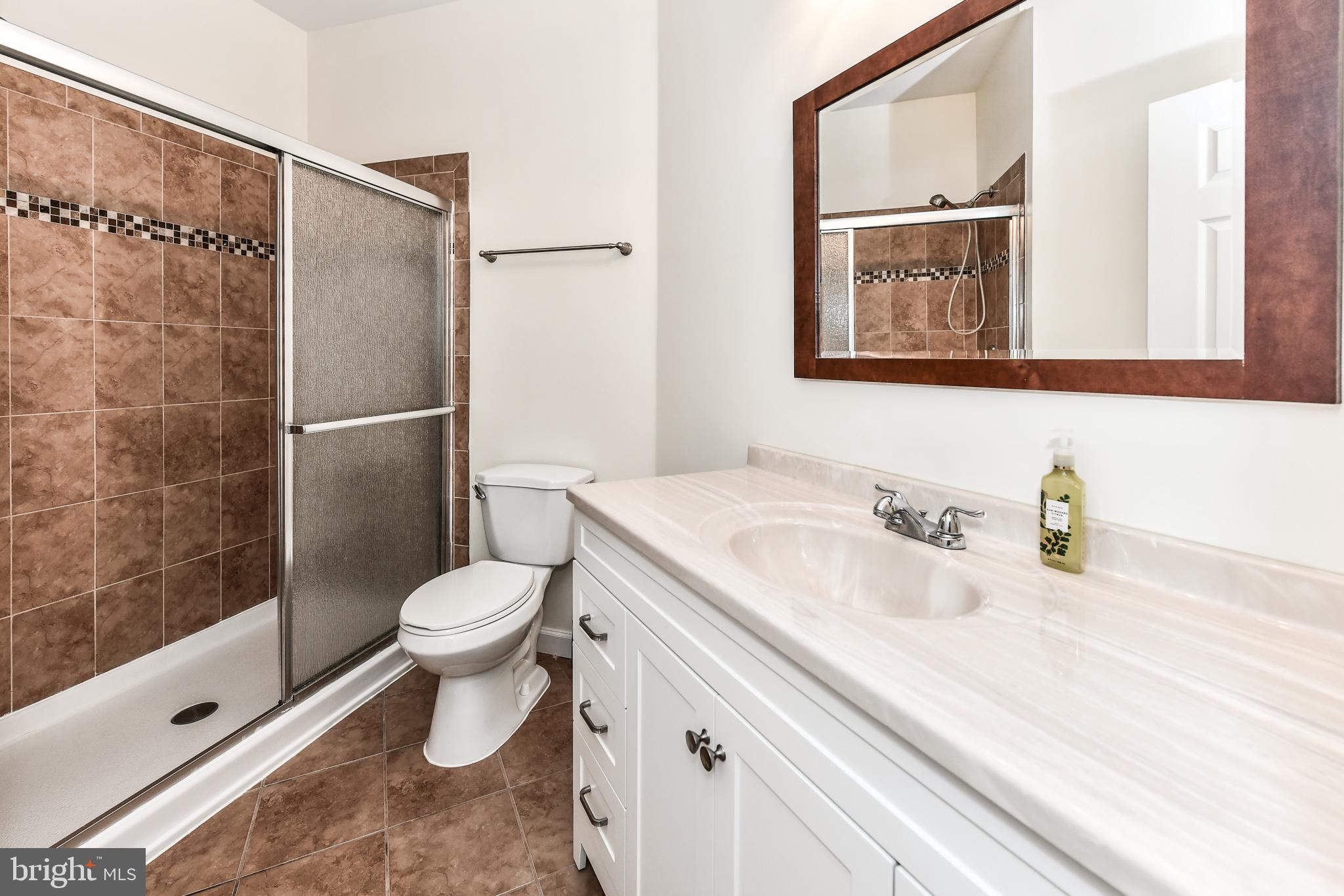 RIVERBEND AT CASCADES - Residential Lease