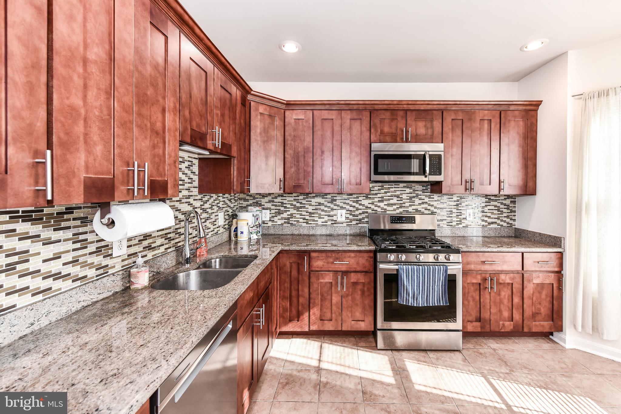 RIVERBEND AT CASCADES - Residential Lease