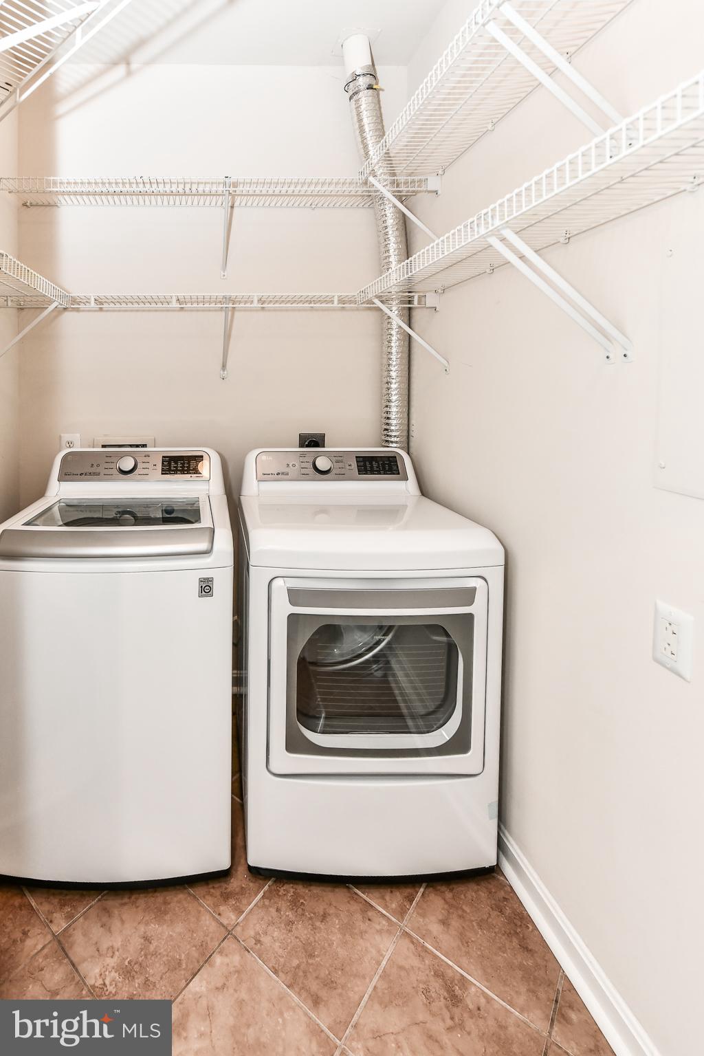 RIVERBEND AT CASCADES - Residential Lease