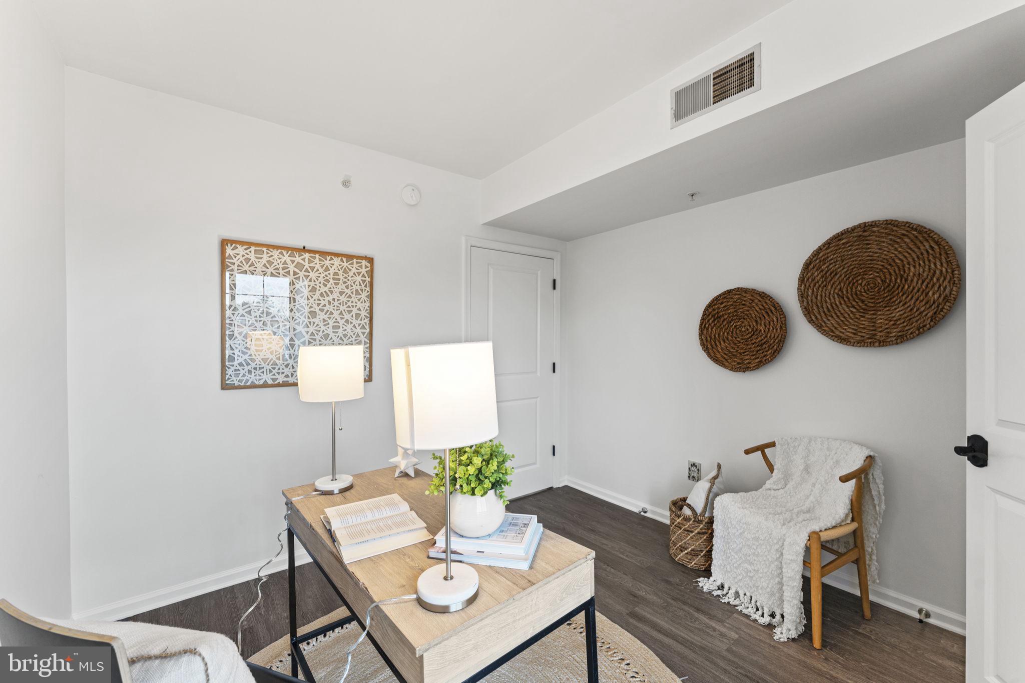 ARORA HILLS - Residential