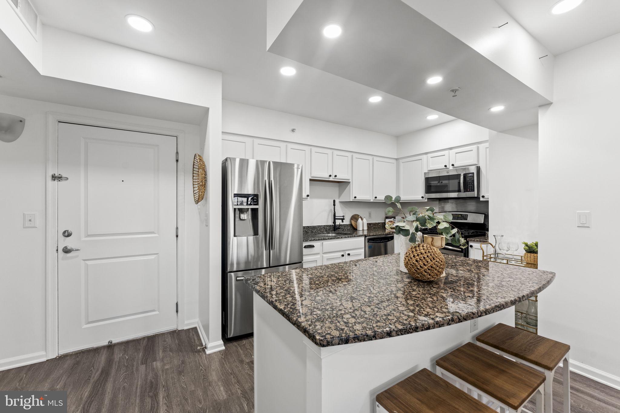 ARORA HILLS - Residential