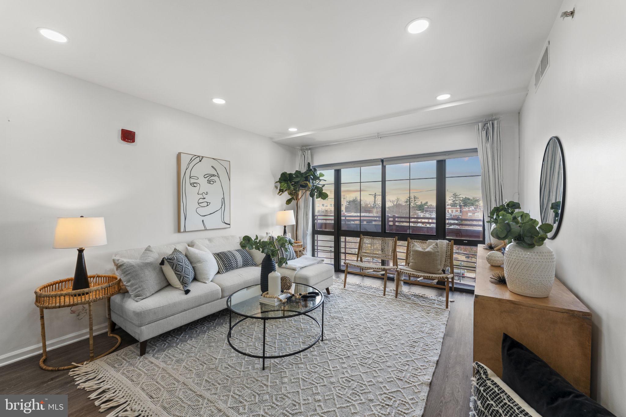 ARORA HILLS - Residential