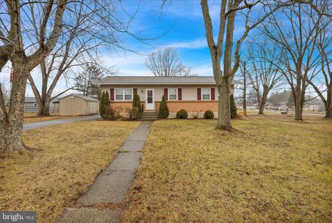 219 SHOCKLEY DRIVE BIRDSBORO PA 19508