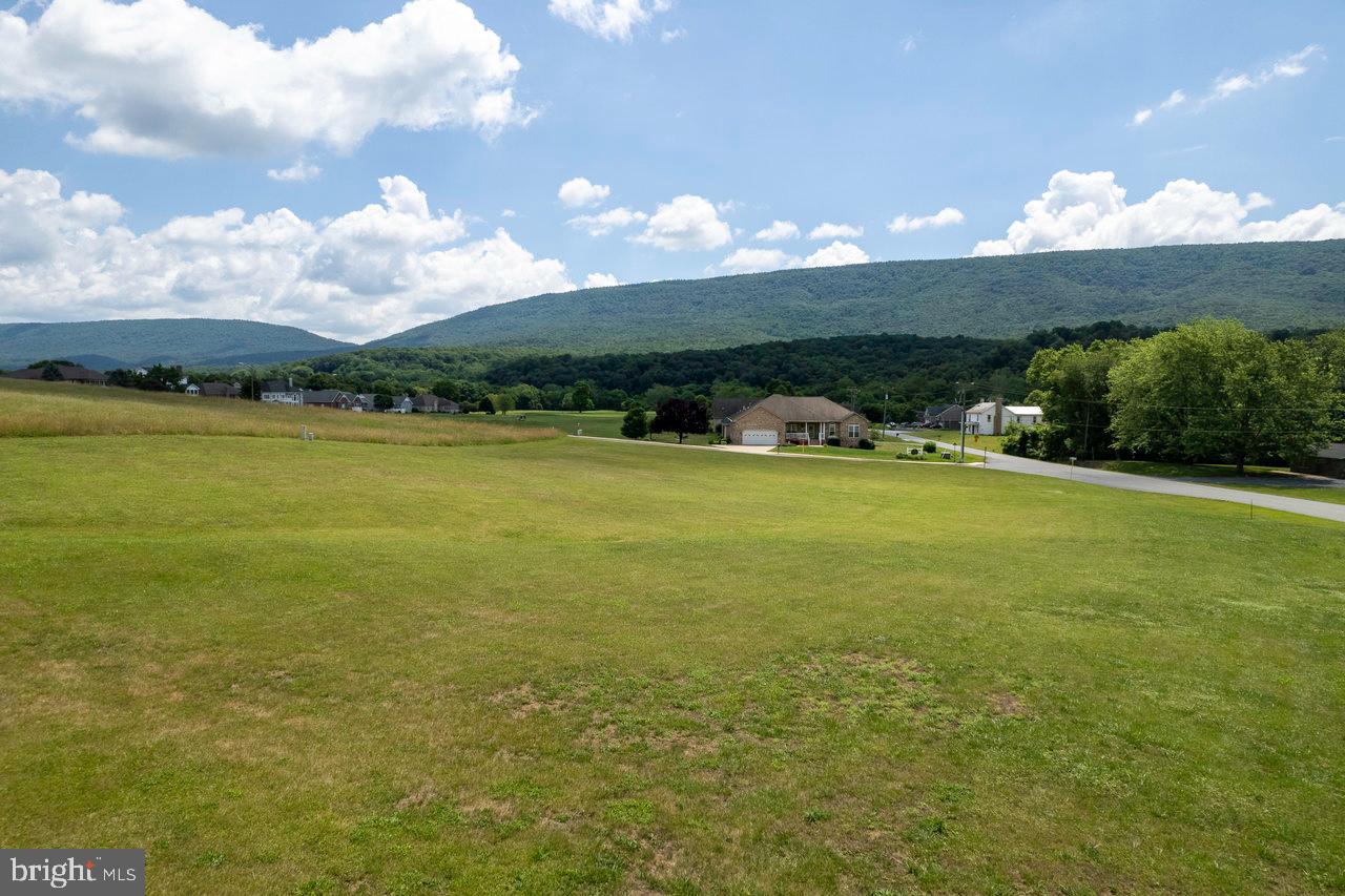 FAIRWAY MANOR - Land