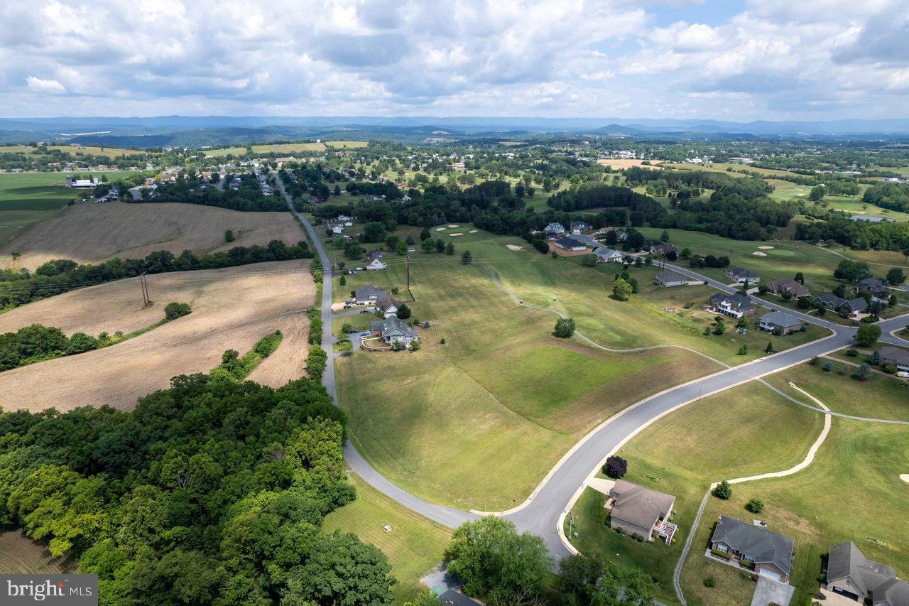 FAIRWAY MANOR - Land