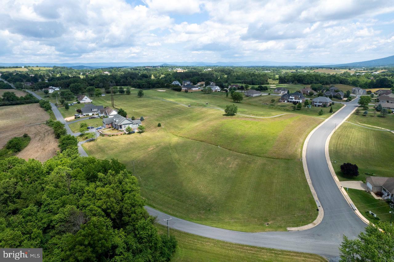 FAIRWAY MANOR - Land