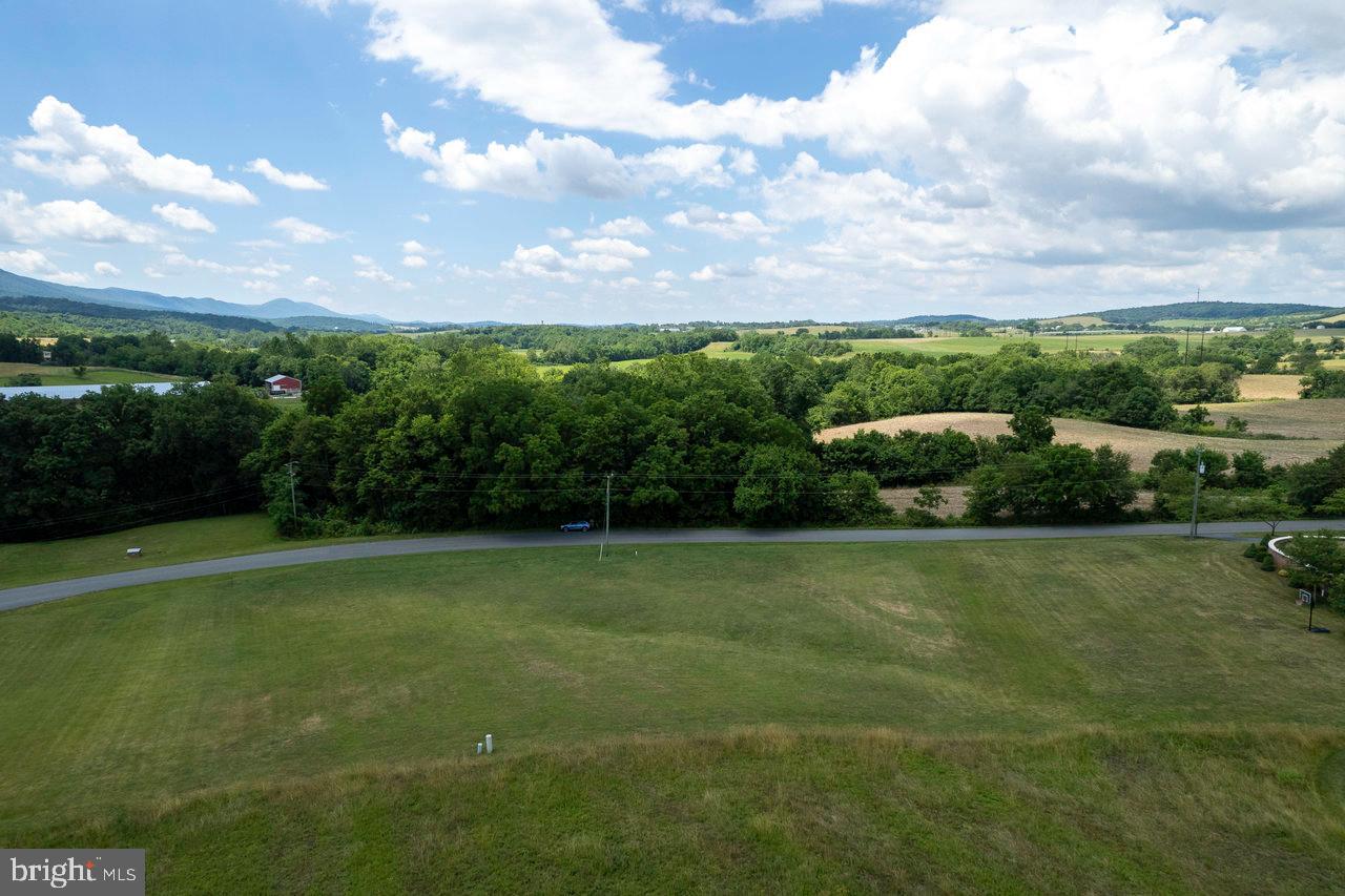 FAIRWAY MANOR - Land