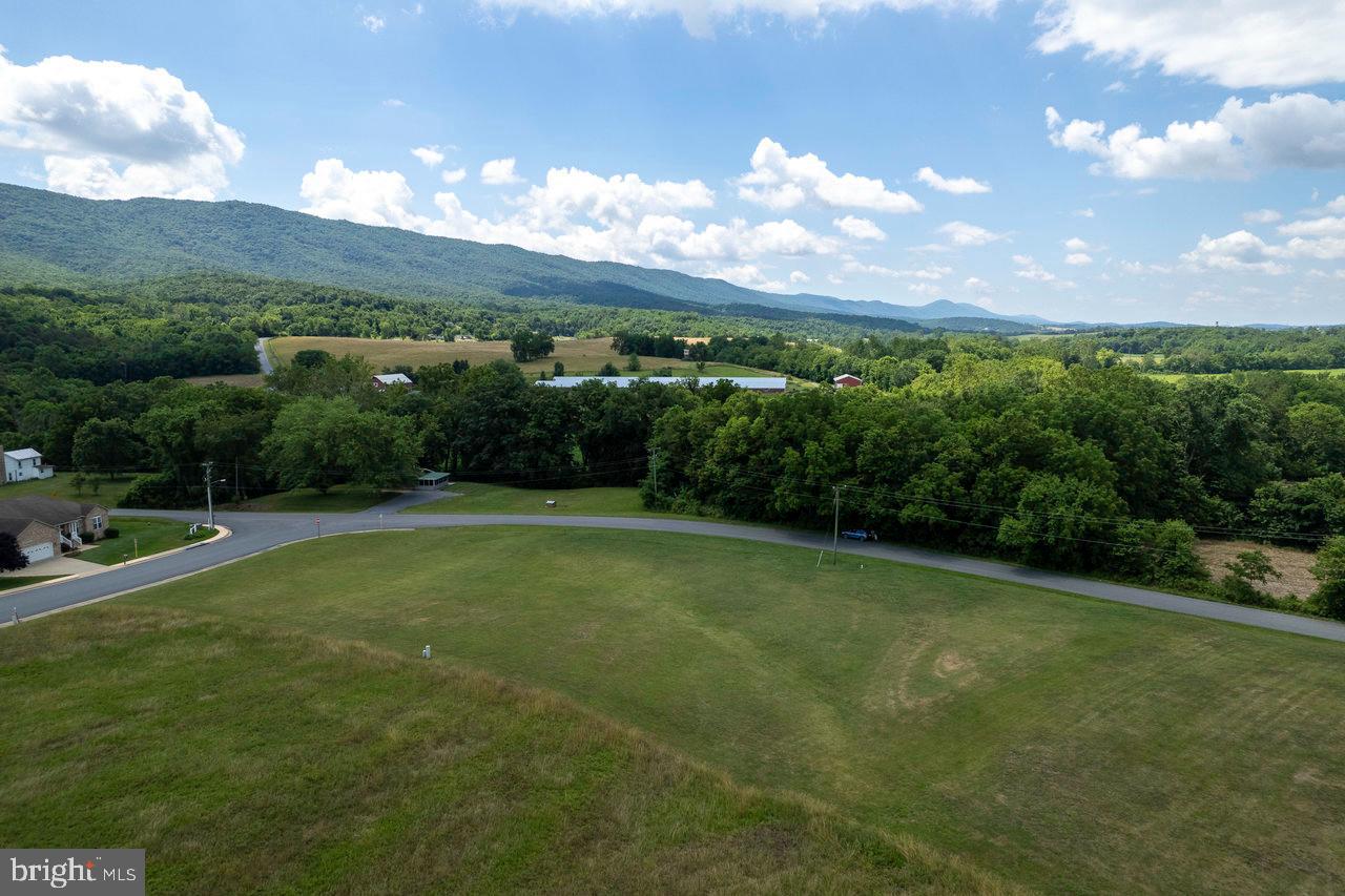 FAIRWAY MANOR - Land