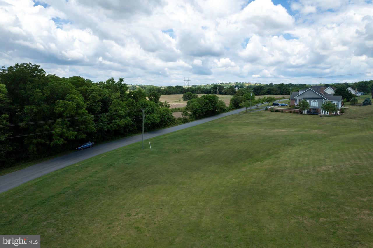 FAIRWAY MANOR - Land