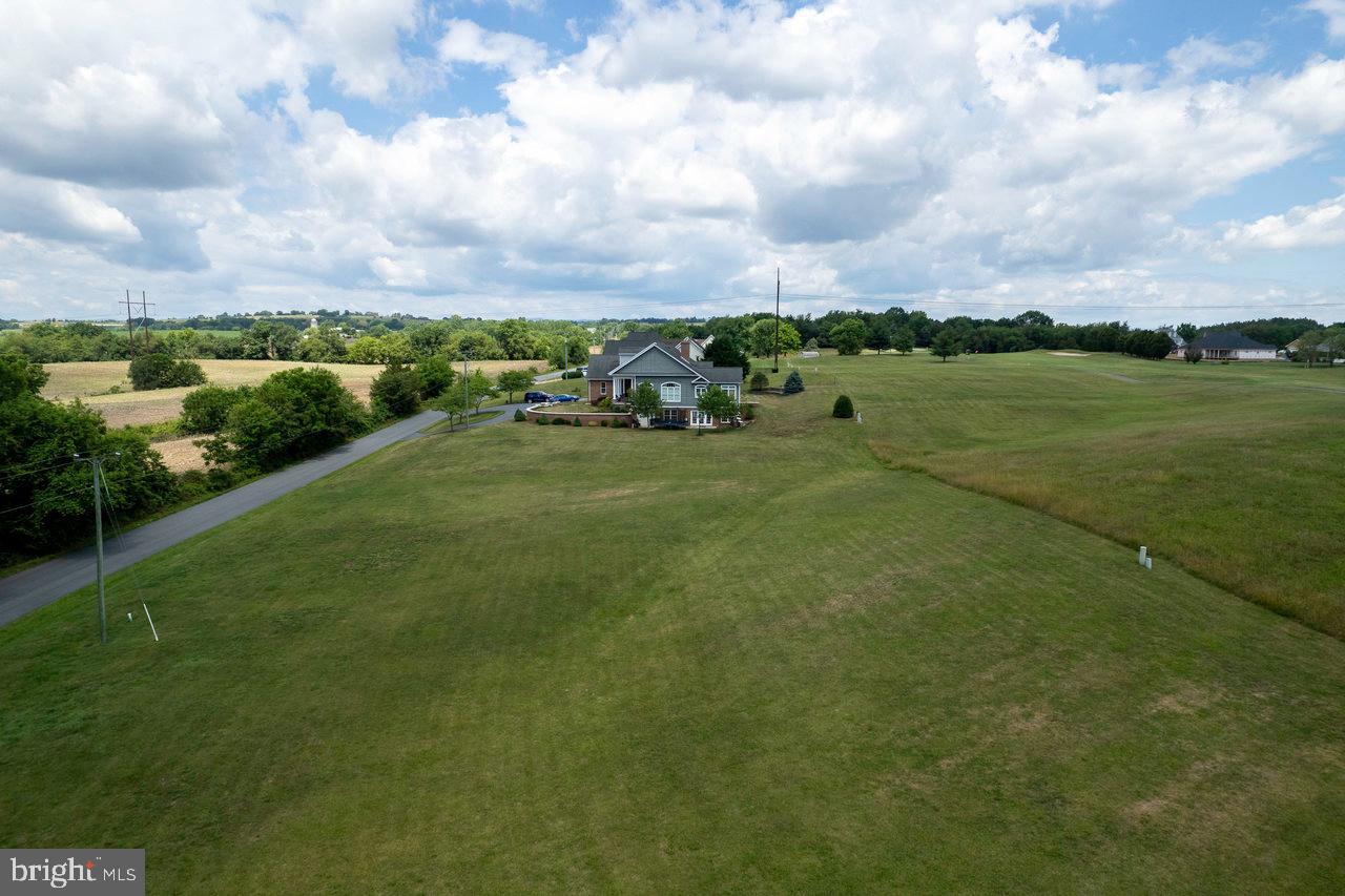 FAIRWAY MANOR - Land