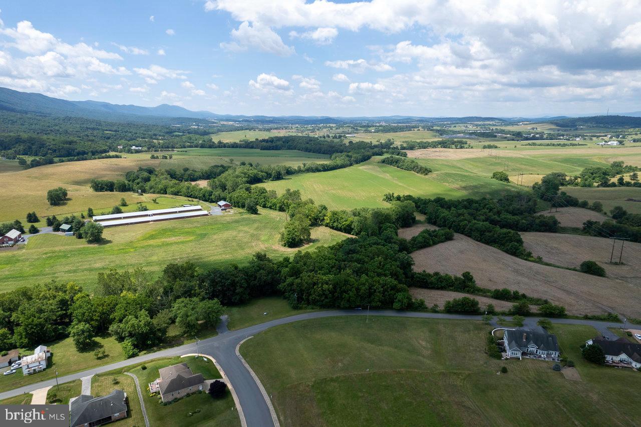 FAIRWAY MANOR - Land