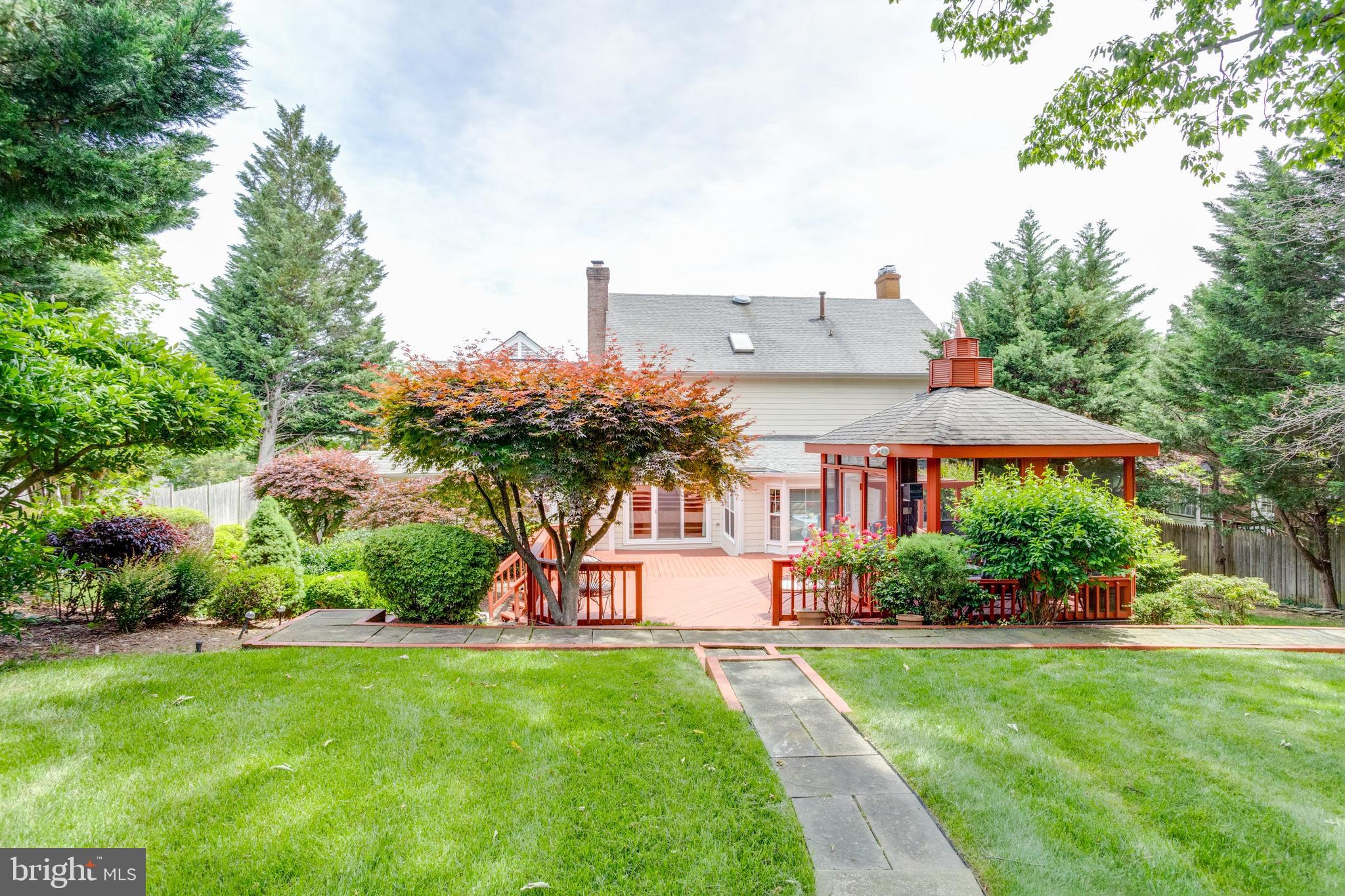 4918 SUNSET LANE