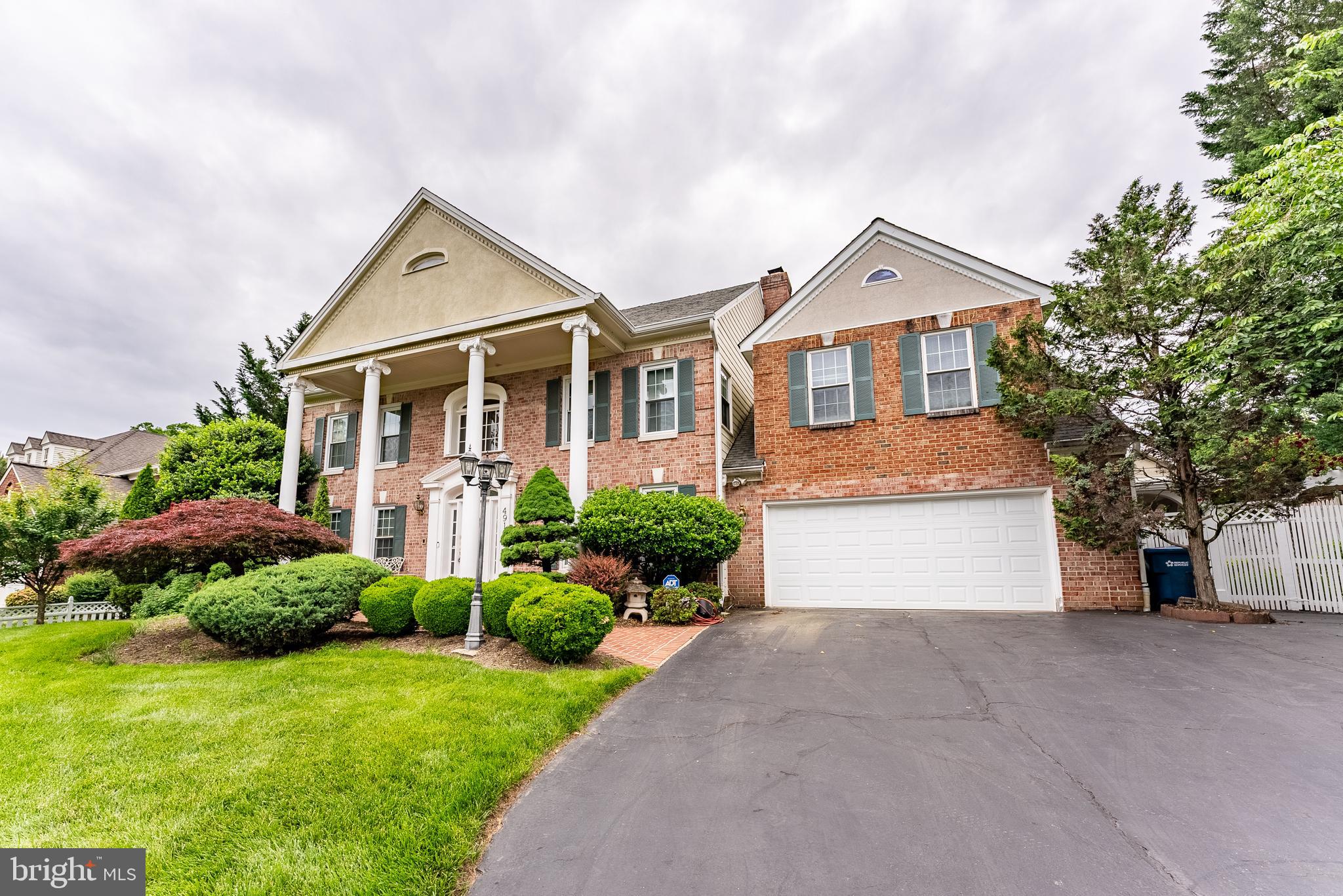 4918 SUNSET LANE