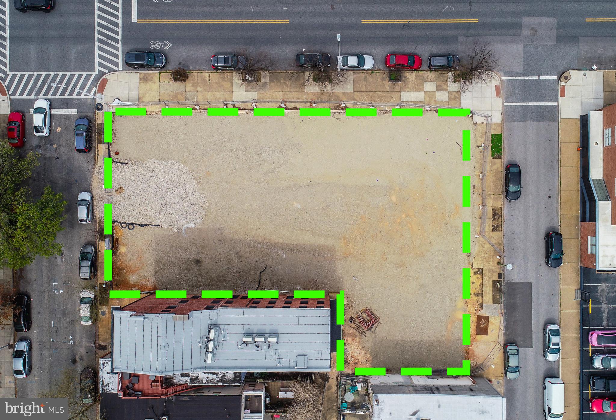 CANTON - Commercial Sale