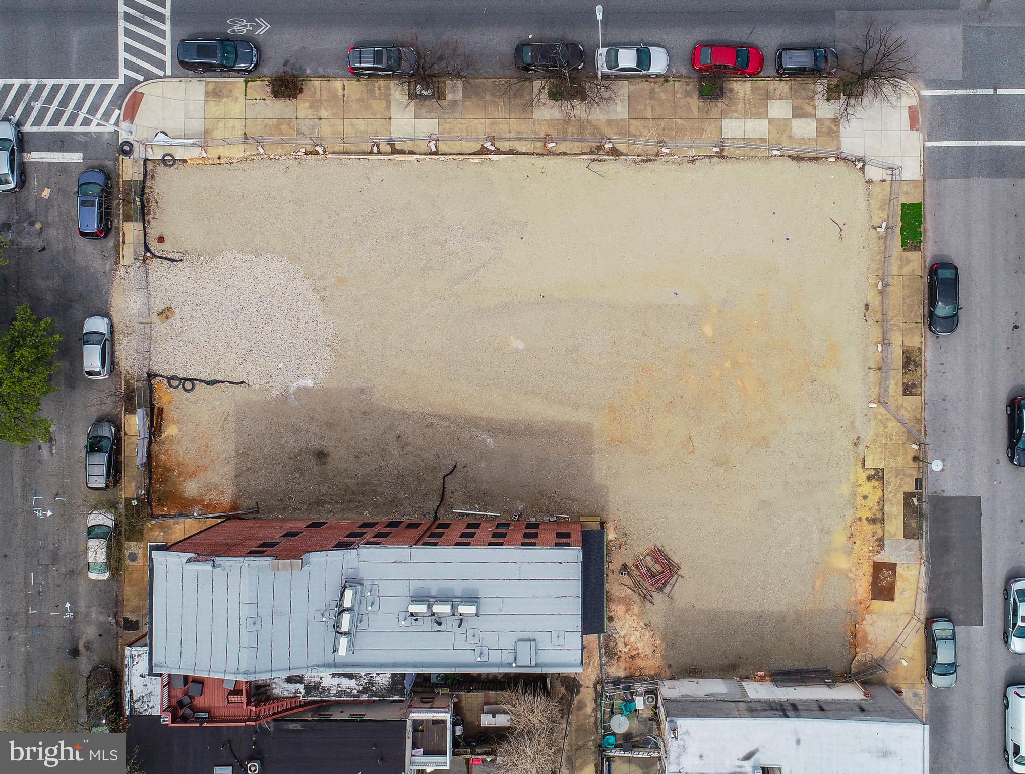 CANTON - Commercial Sale
