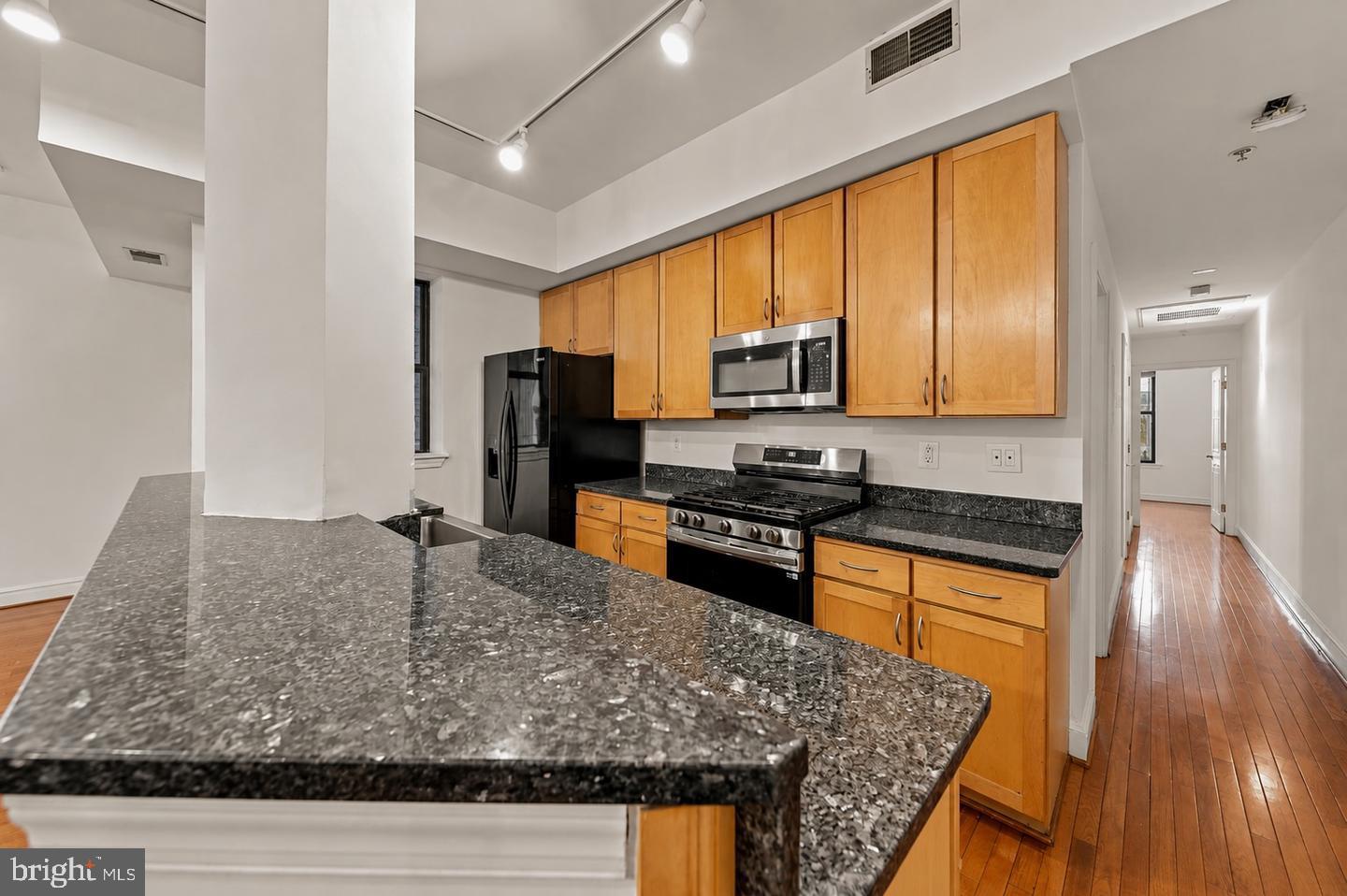 1419 CLIFTON STREET NW 104