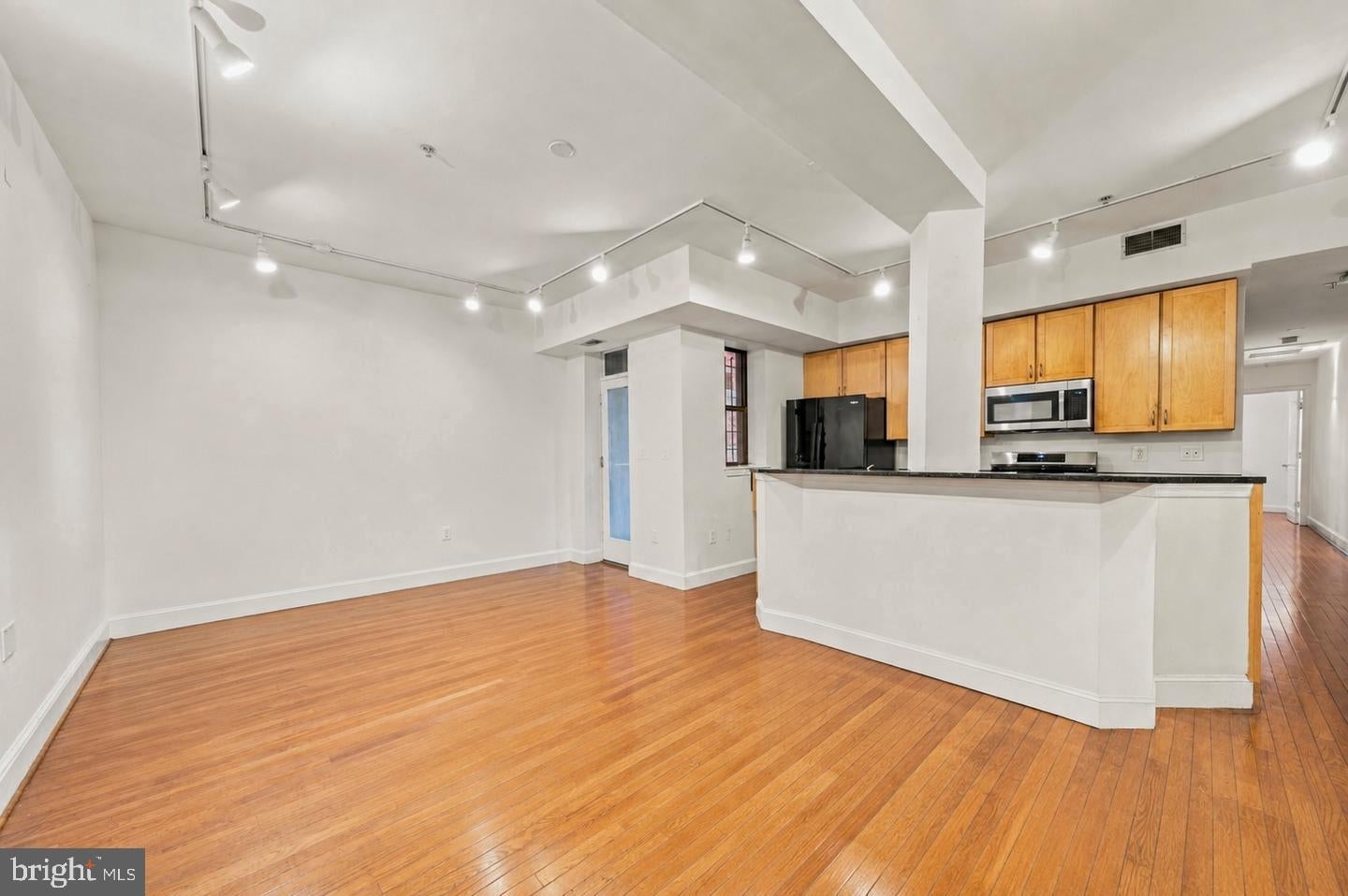 1419 CLIFTON STREET NW 104
