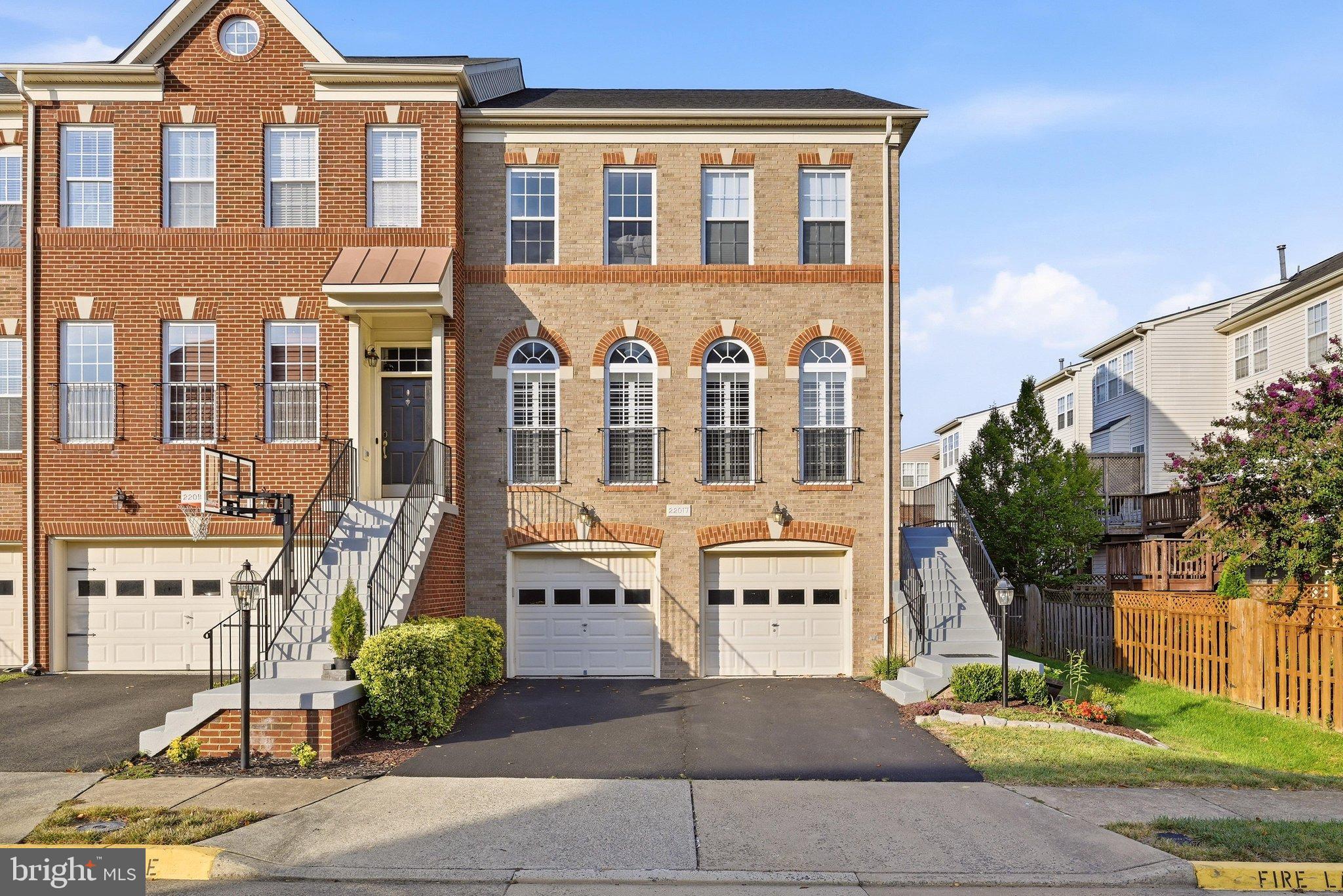 22017 DILWORTH SQUARE