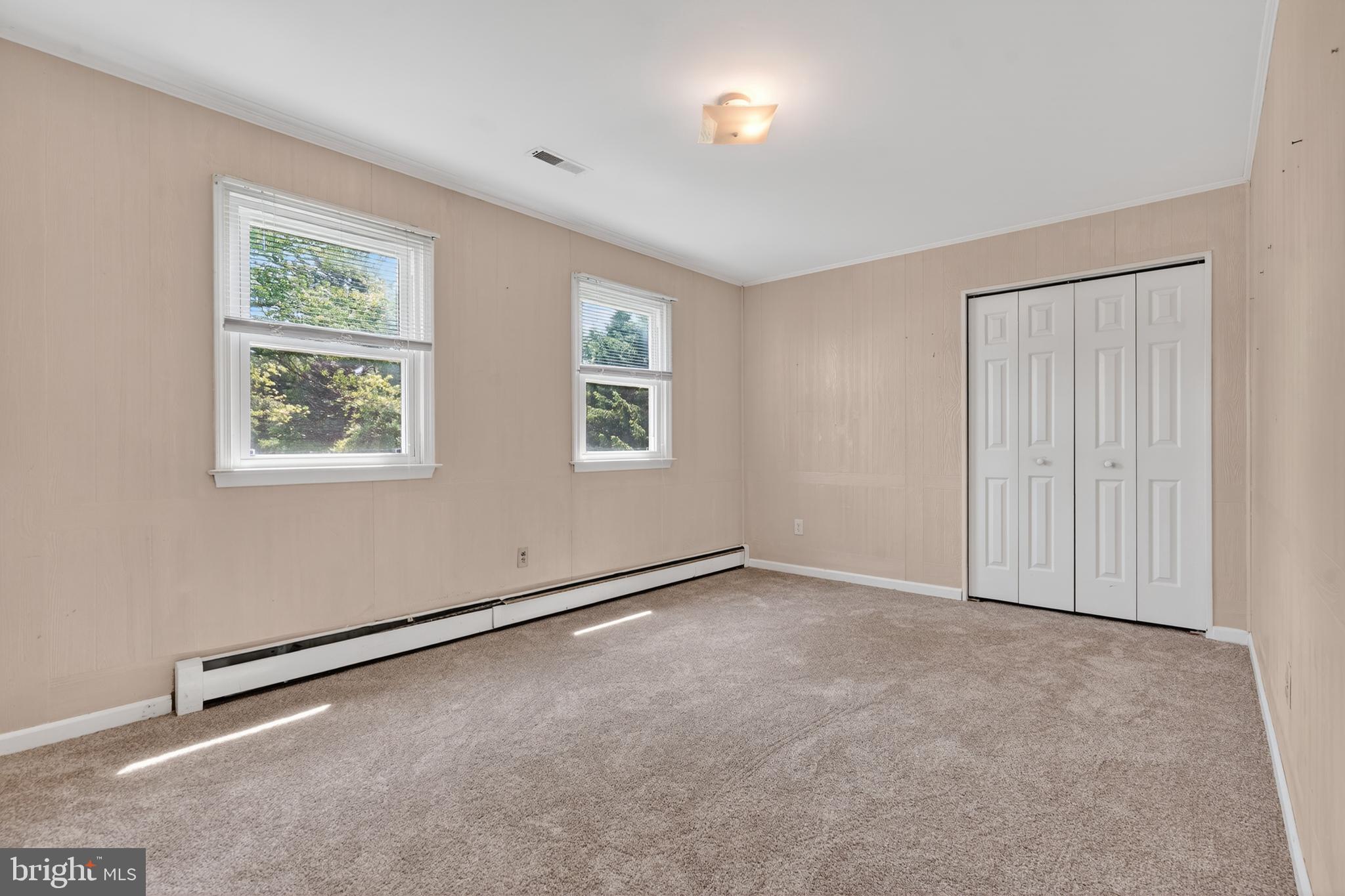MOUNT EYRE MANOR - Residential