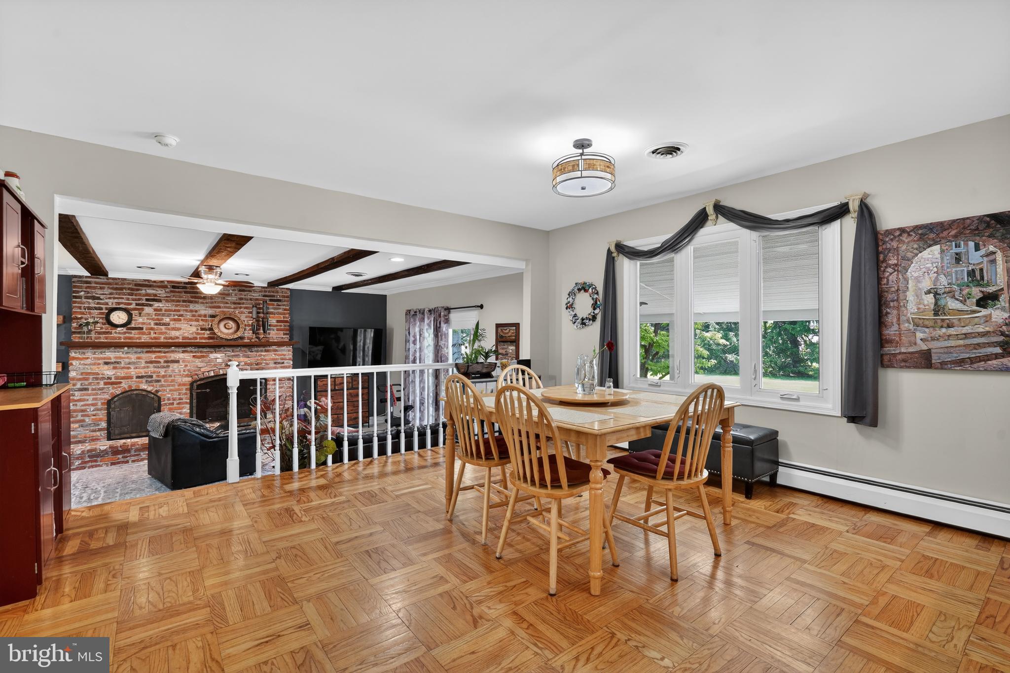 MOUNT EYRE MANOR - Residential