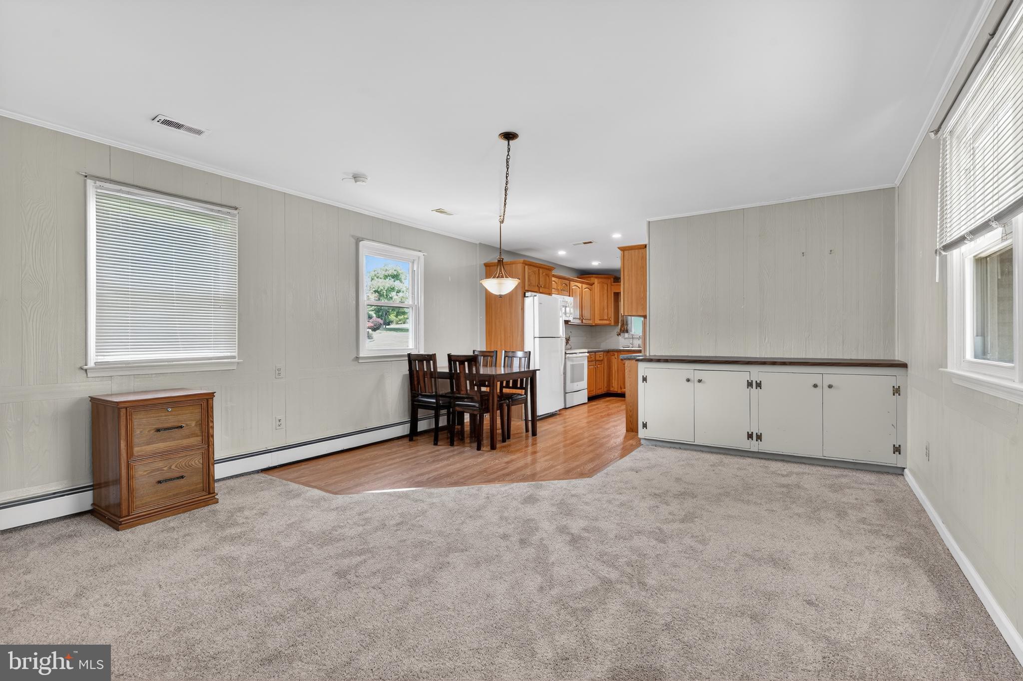 MOUNT EYRE MANOR - Residential