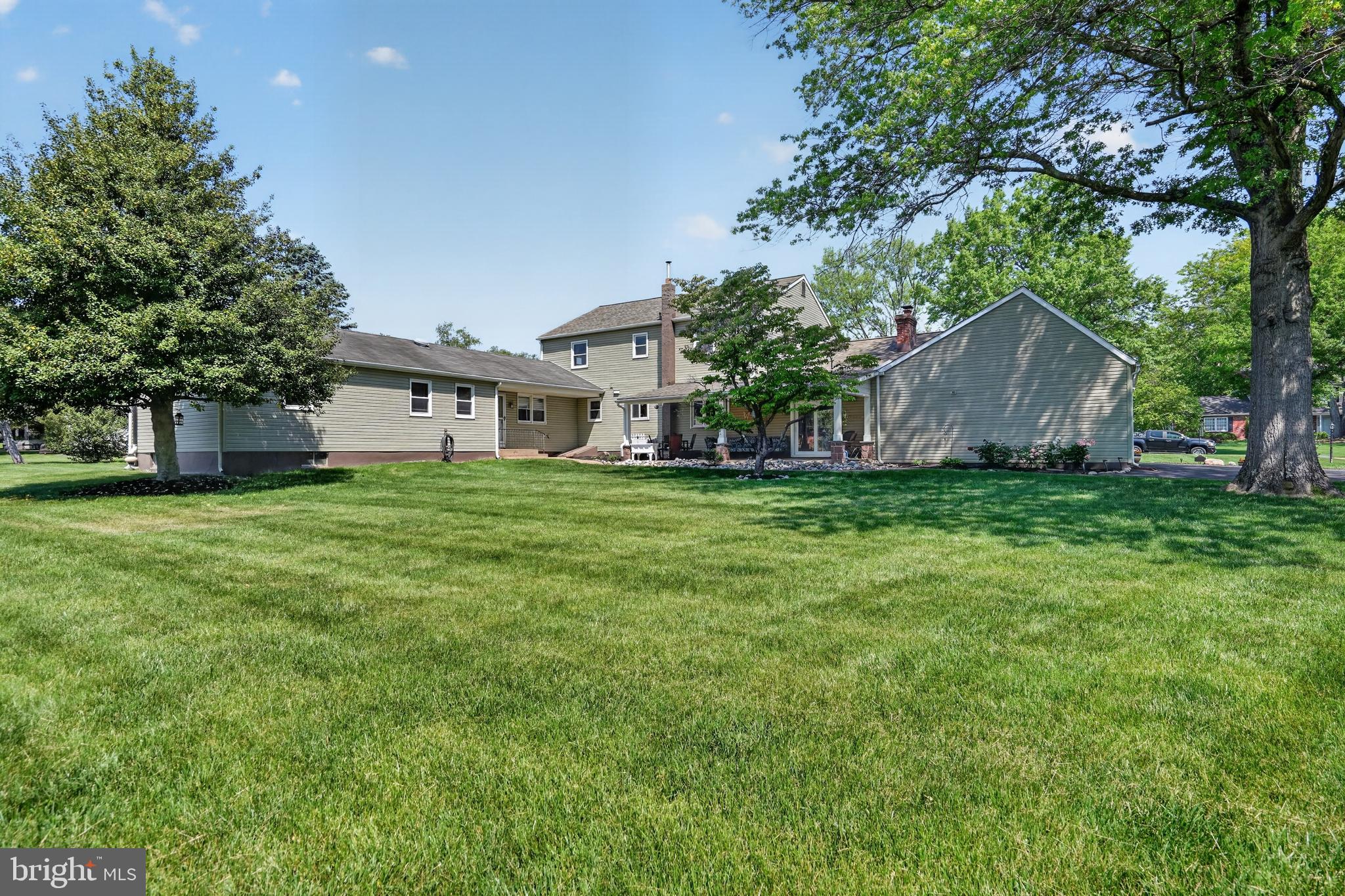 MOUNT EYRE MANOR - Residential