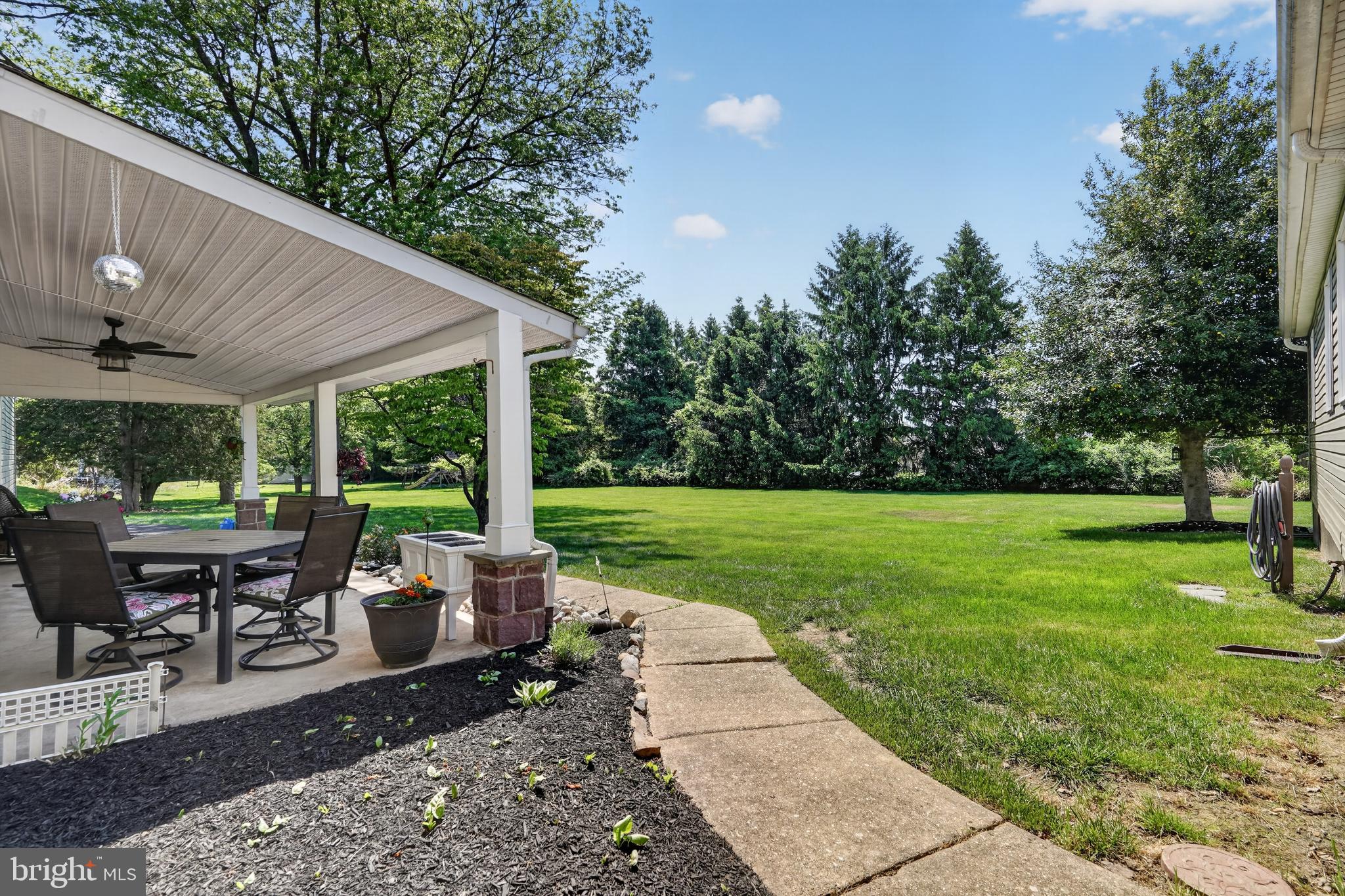 MOUNT EYRE MANOR - Residential