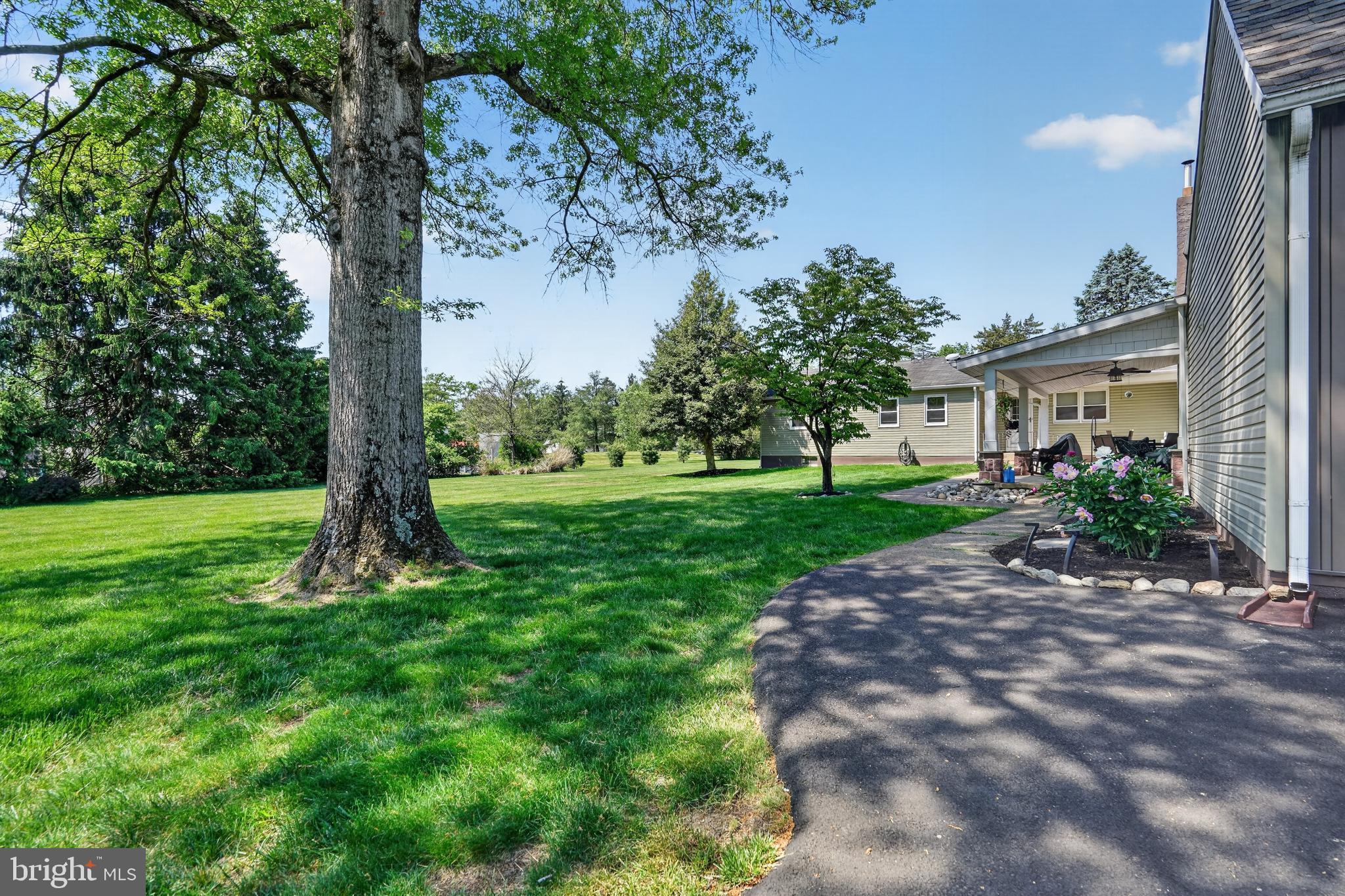 MOUNT EYRE MANOR - Residential