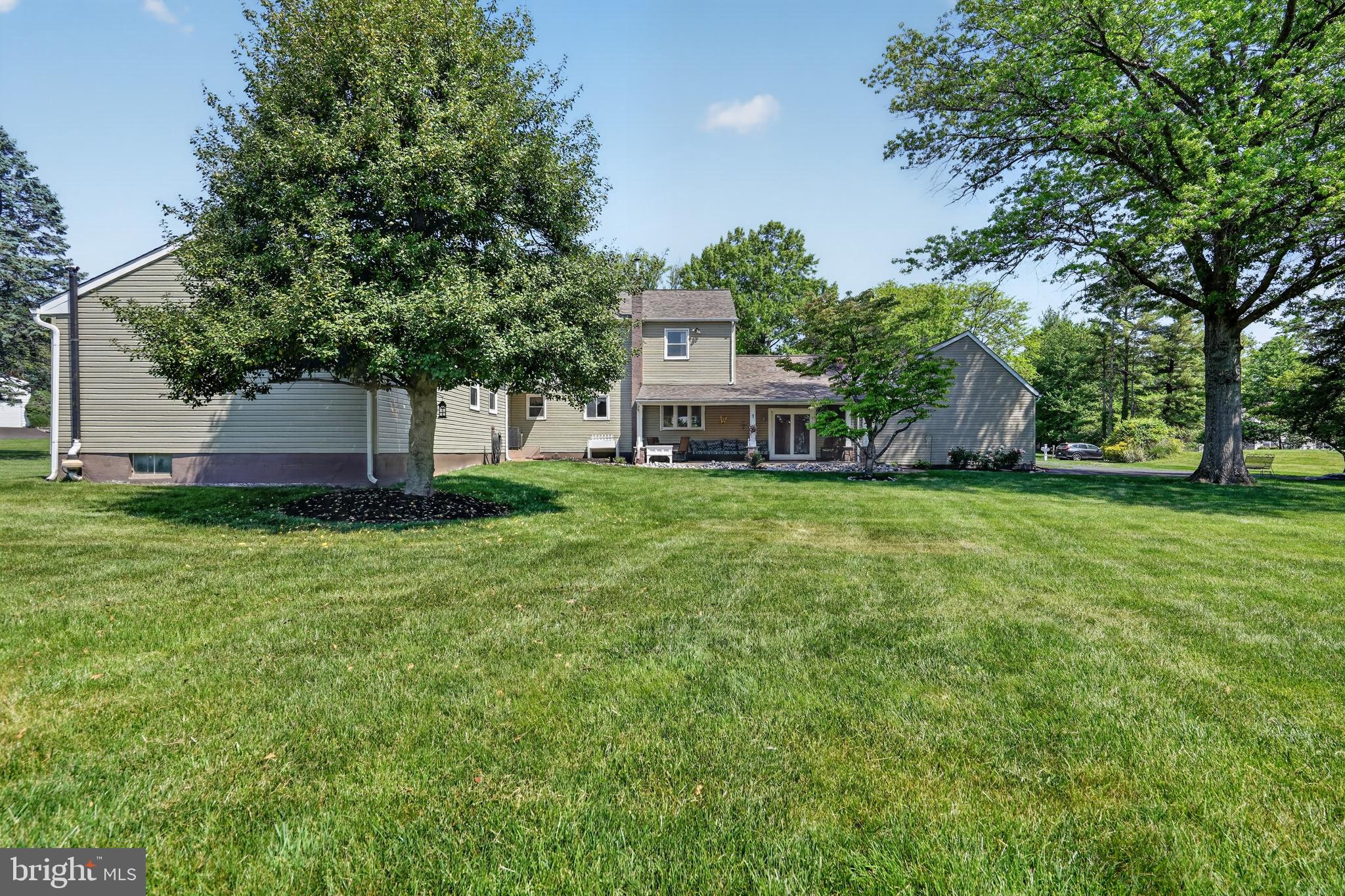 MOUNT EYRE MANOR - Residential
