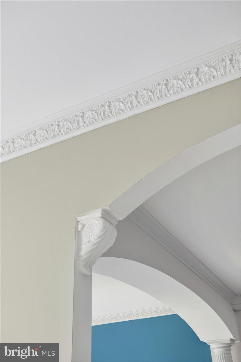 LURAY - Commercial Sale