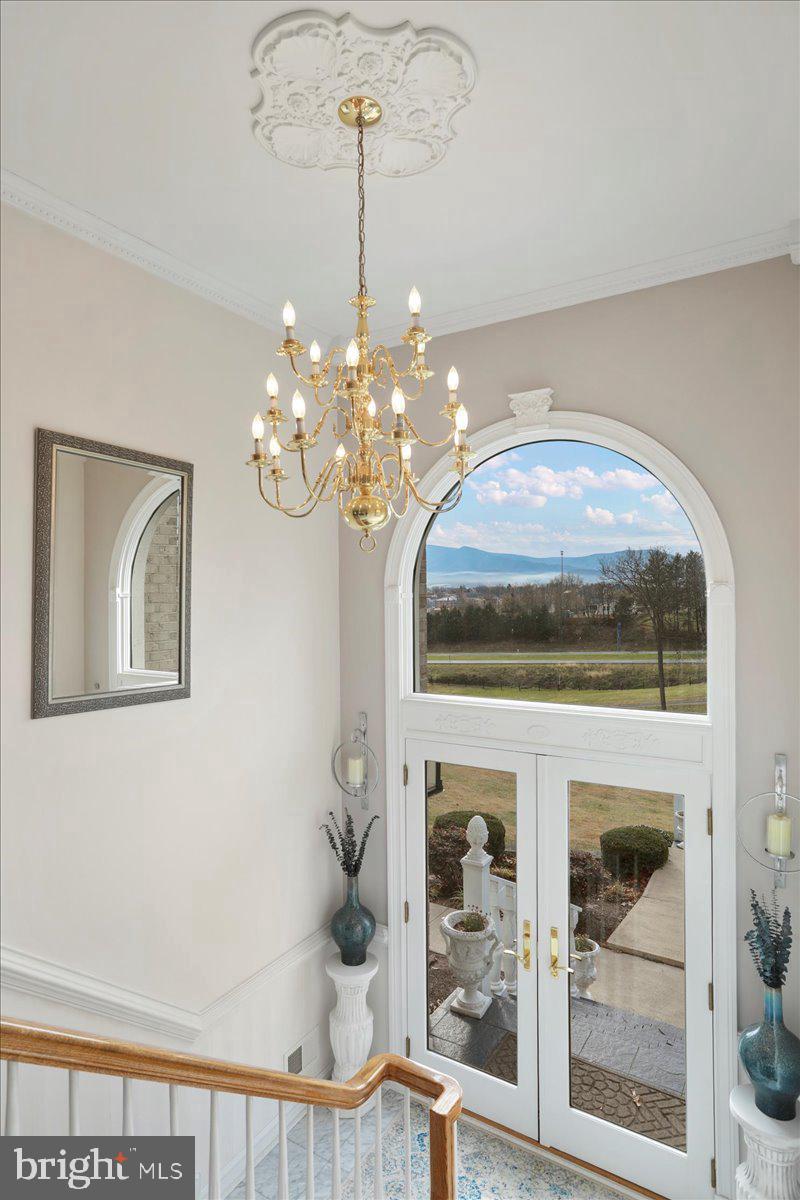 LURAY - Commercial Sale