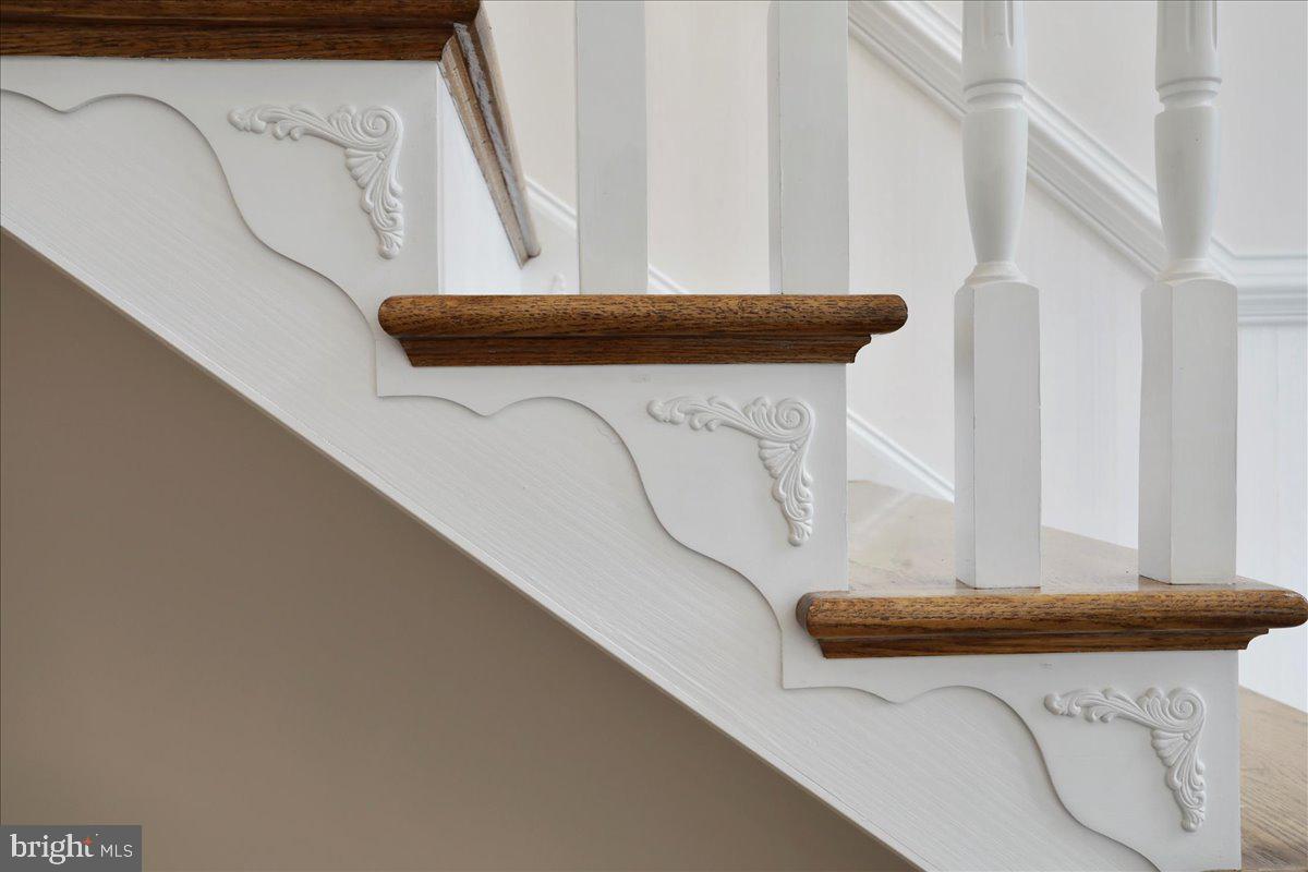 LURAY - Commercial Sale