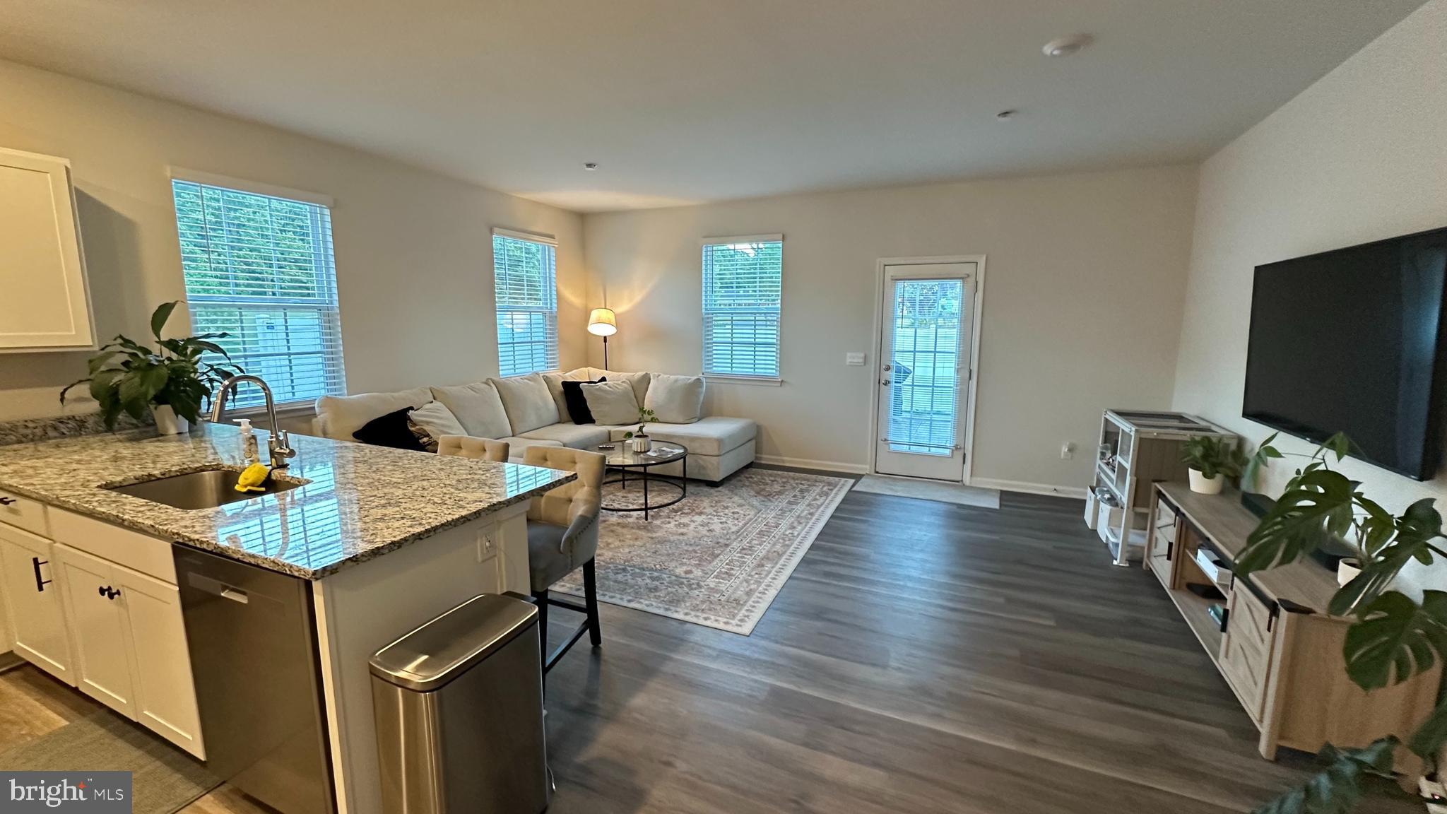 LURAY LANDING - Residential