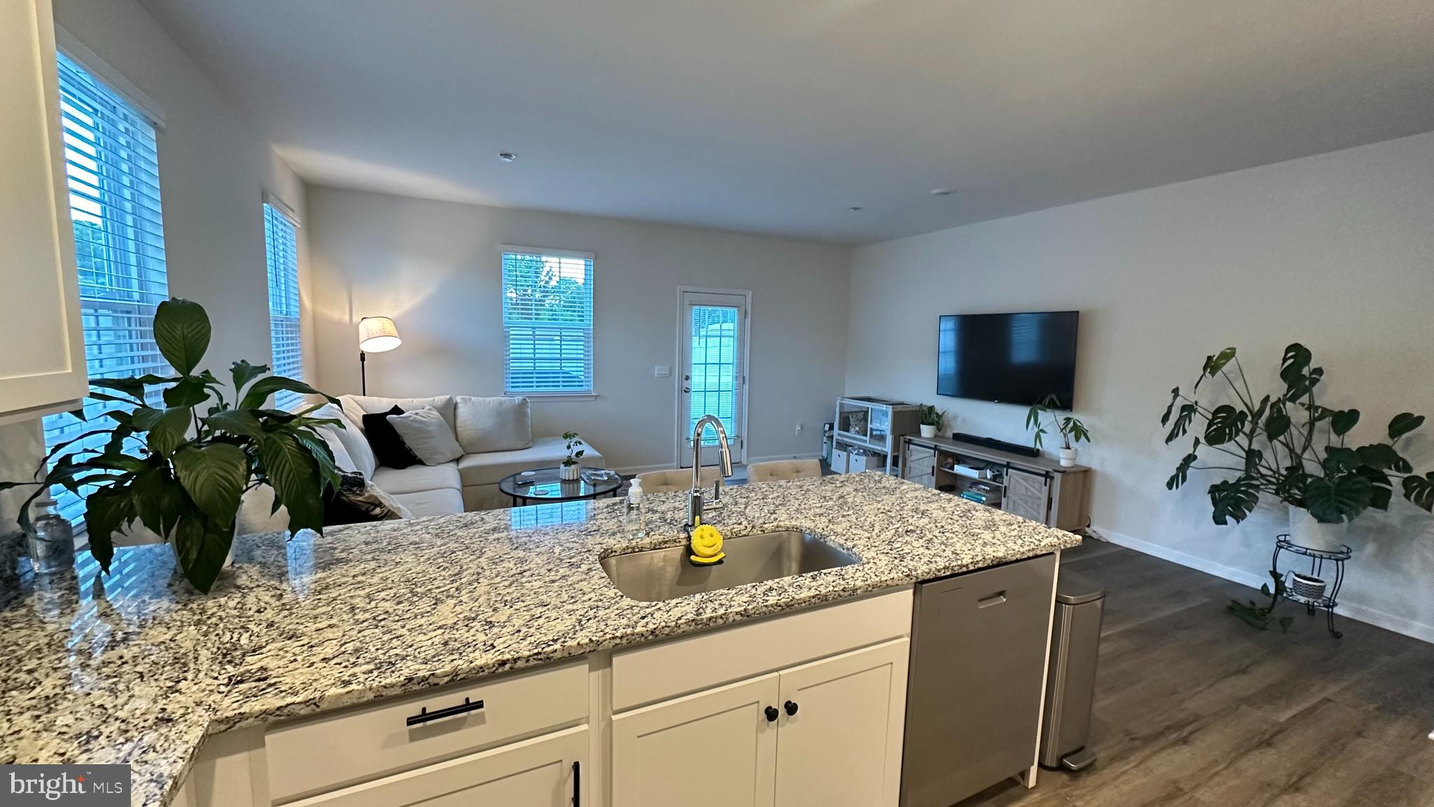 LURAY LANDING - Residential