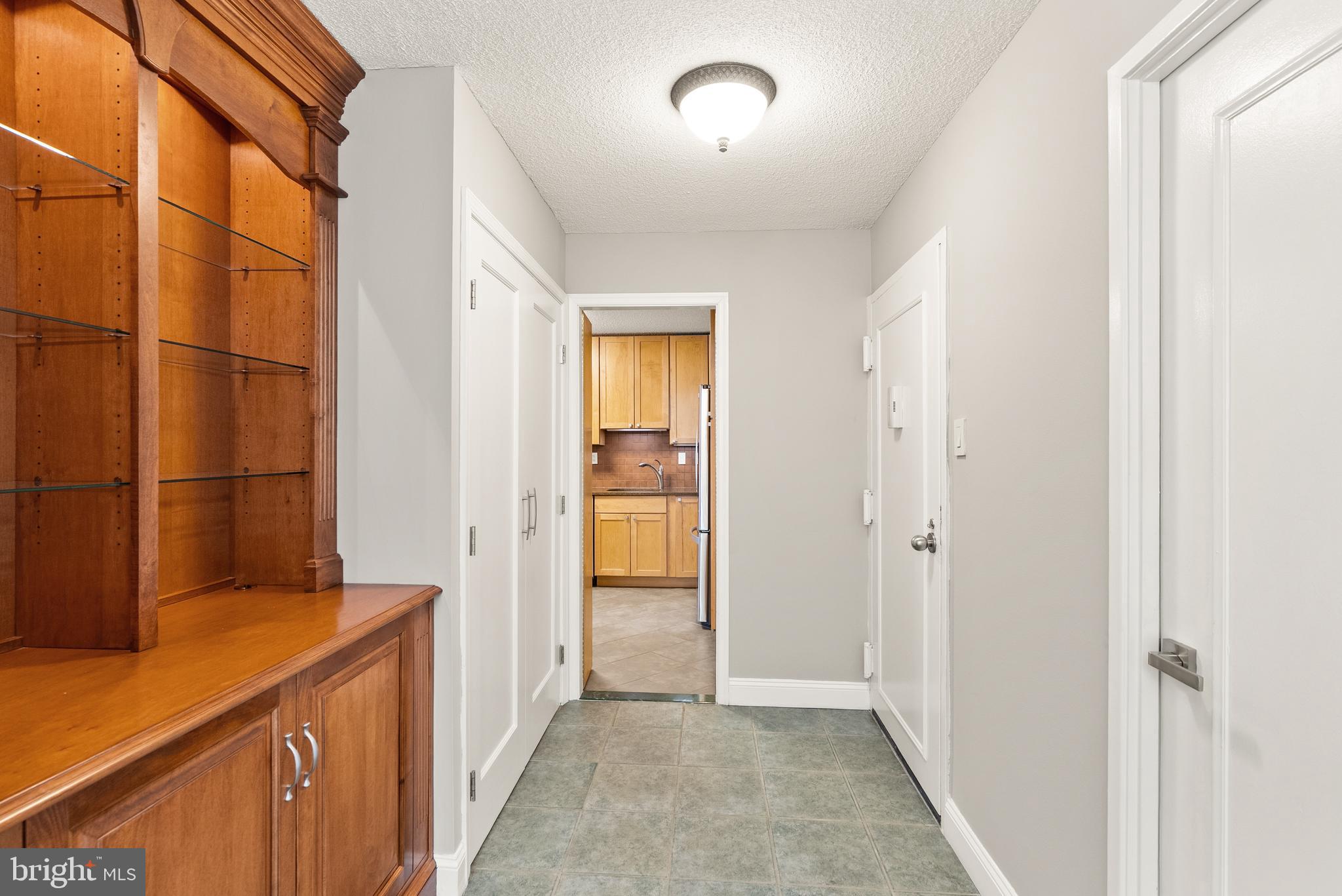 WATERGATE AT LANDMARK - Residential