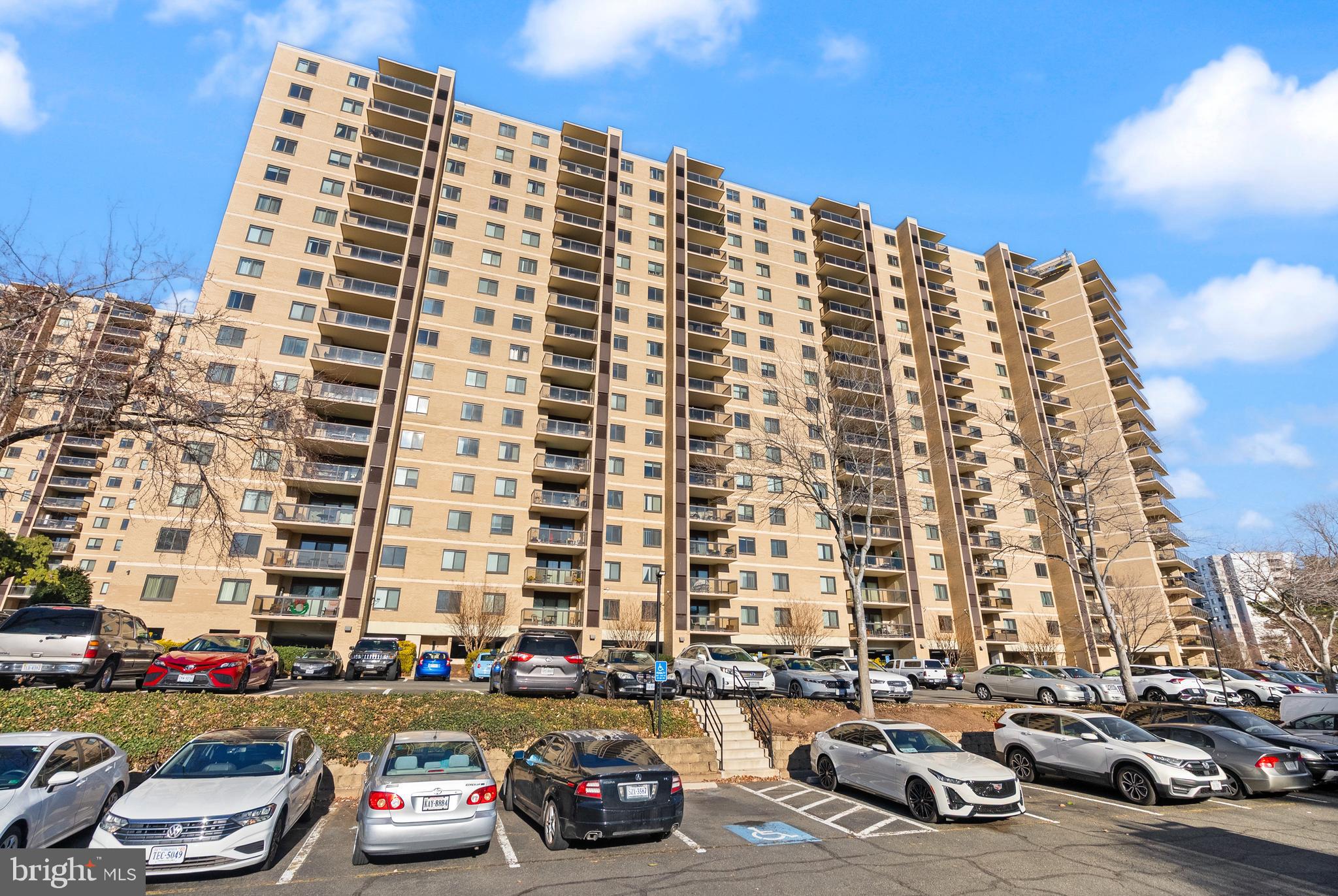 WATERGATE AT LANDMARK - Residential