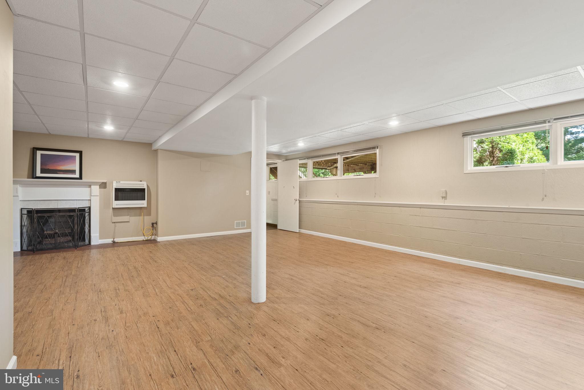 BLOSSOM HILL - Residential