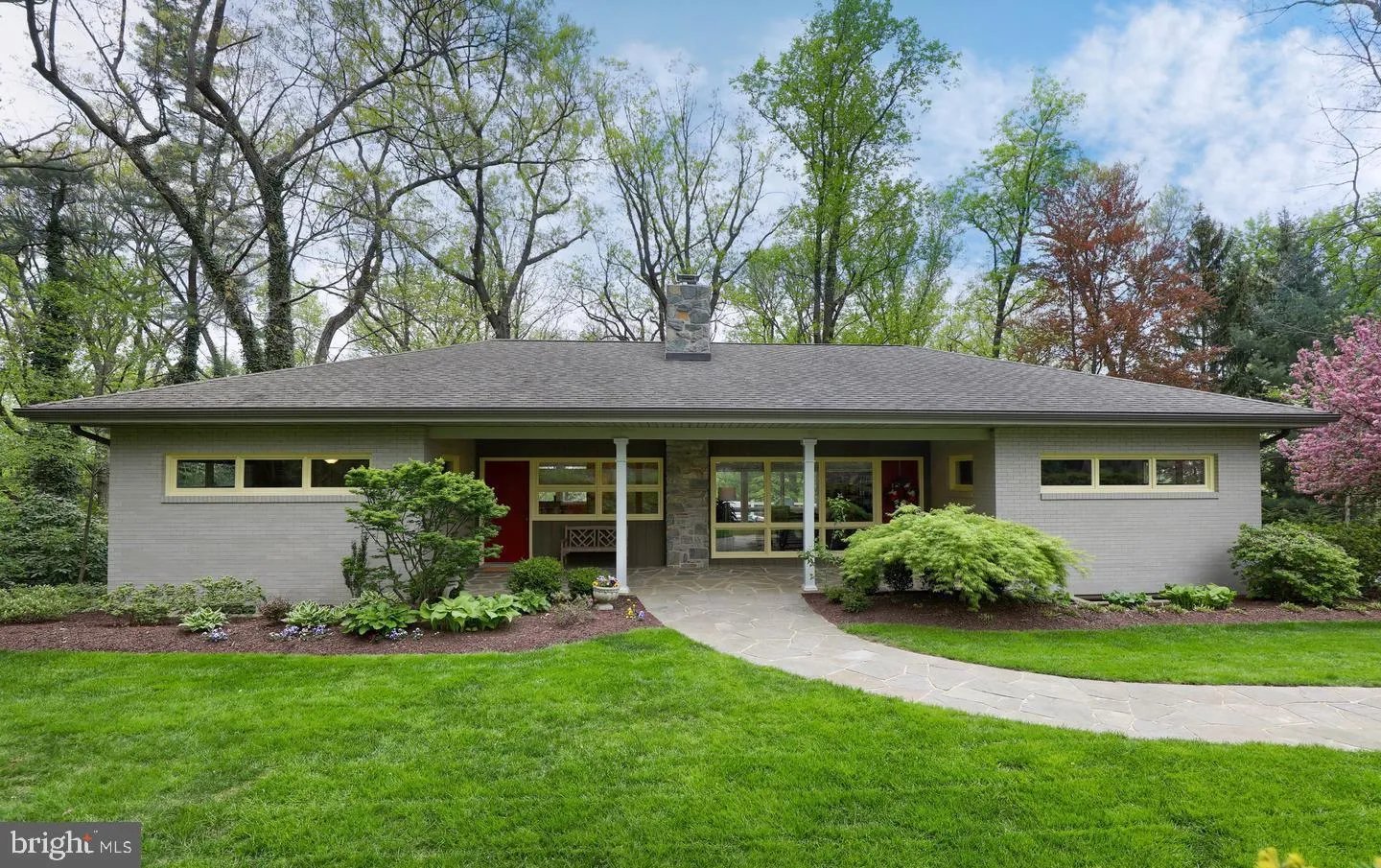 Lancaster, Pennsylvania 17601, United States, 3 Bedrooms Bedrooms, ,3 BathroomsBathrooms,Residential,Pending,151015