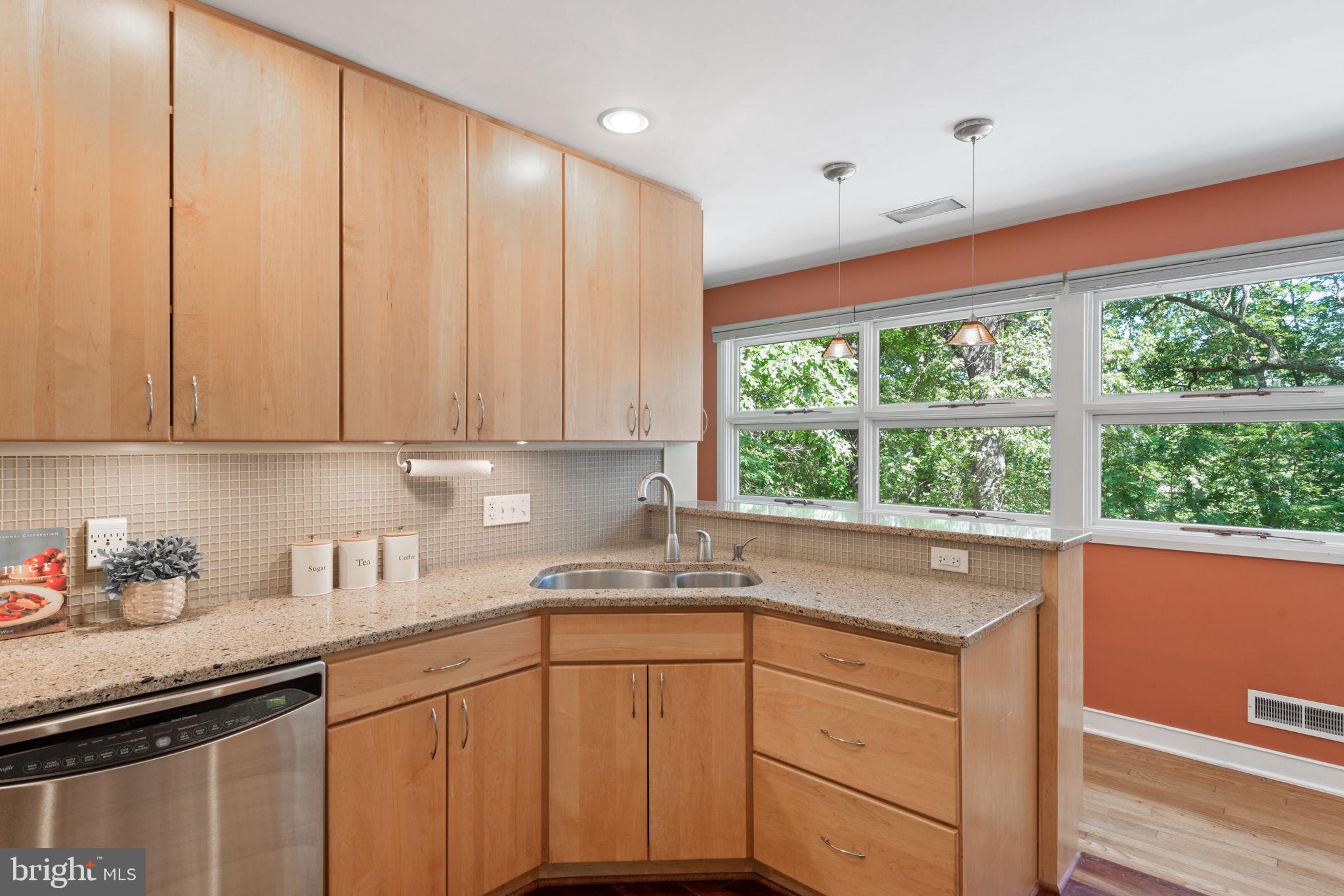 BLOSSOM HILL - Residential