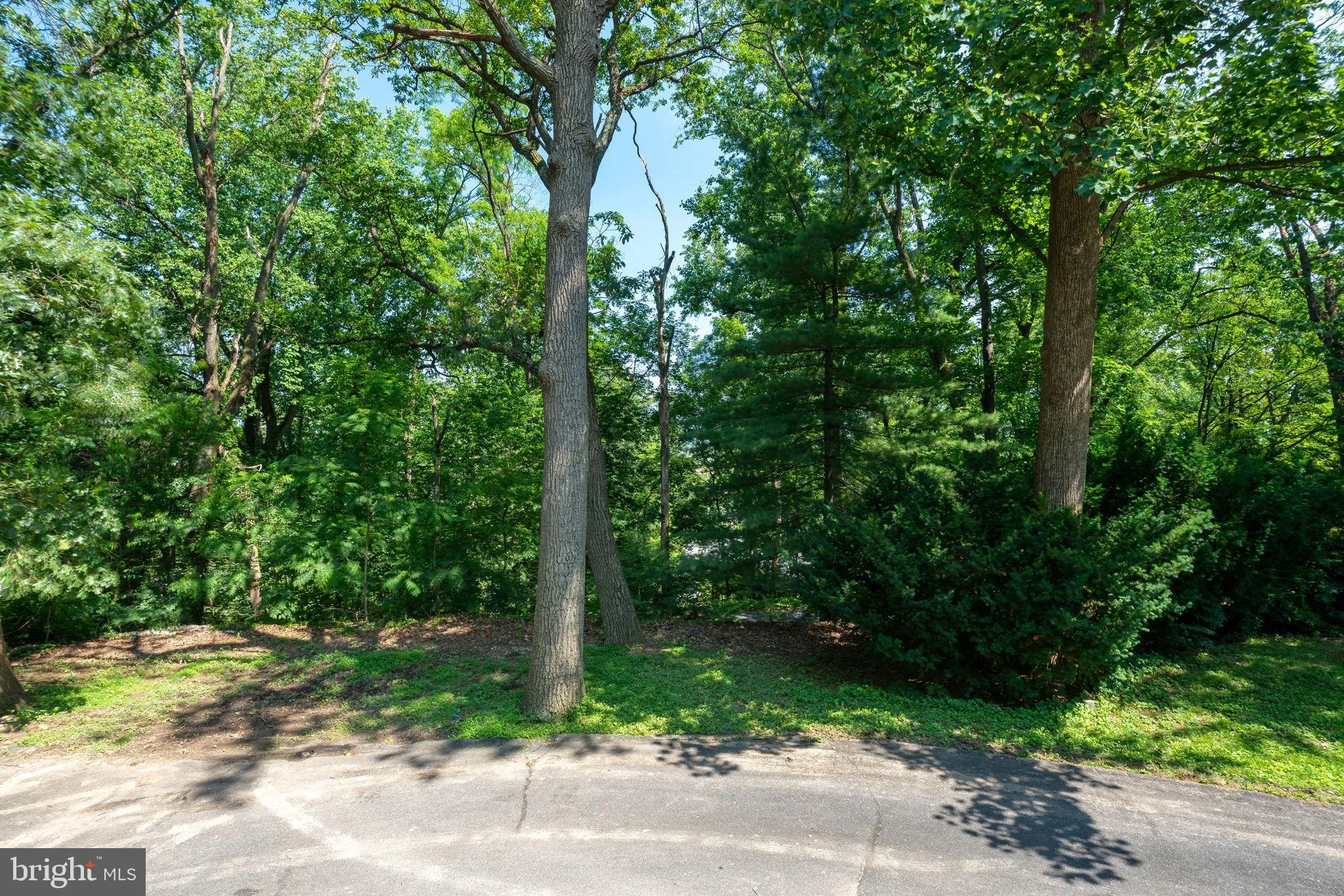 Lancaster, Pennsylvania 17601, United States, 3 Bedrooms Bedrooms, ,3 BathroomsBathrooms,Residential,Pending,151015