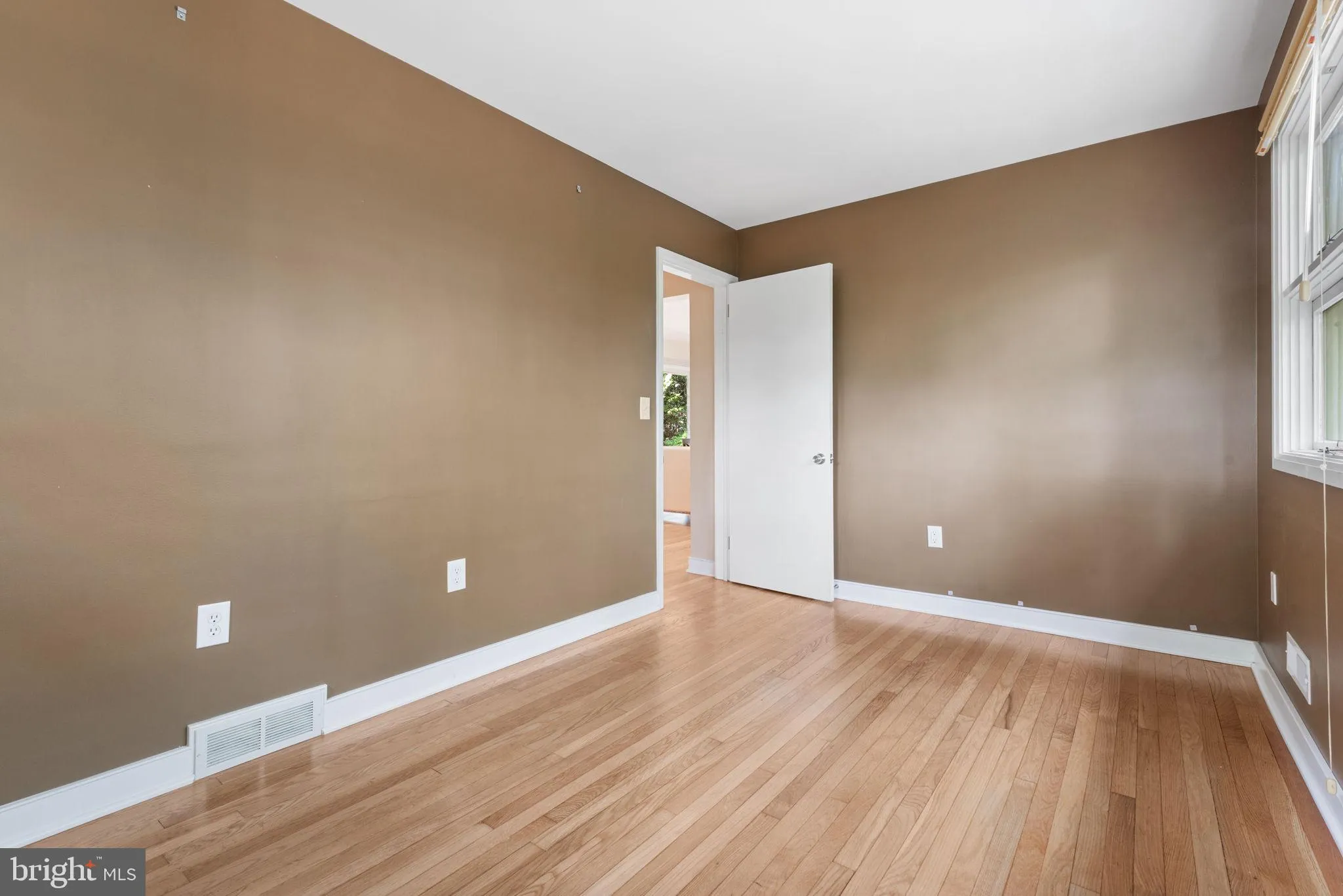 Lancaster, Pennsylvania 17601, United States, 3 Bedrooms Bedrooms, ,3 BathroomsBathrooms,Residential,Pending,151015