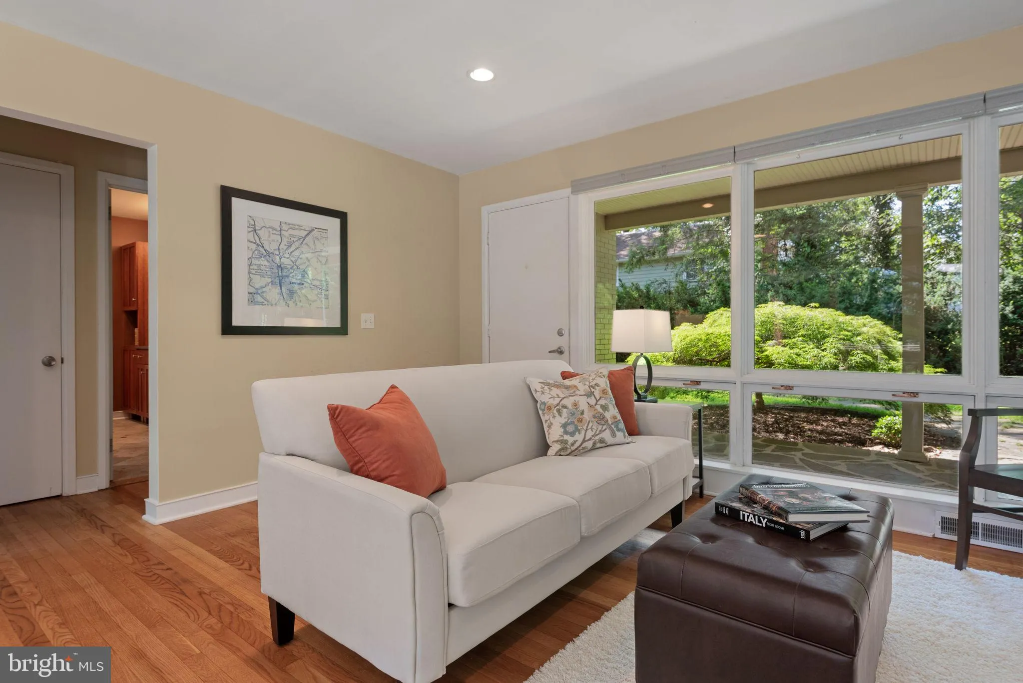 Lancaster, Pennsylvania 17601, United States, 3 Bedrooms Bedrooms, ,3 BathroomsBathrooms,Residential,Pending,151015